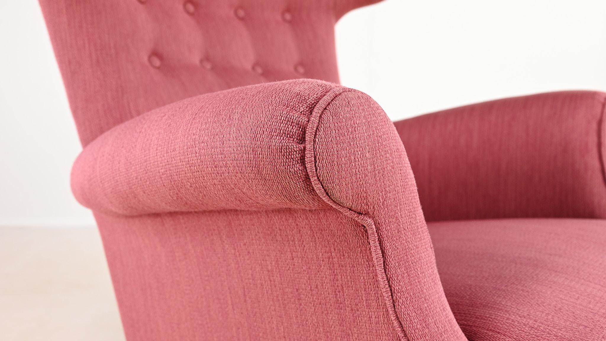 Fritz Hansen, Fauteuil à dossier modèle 