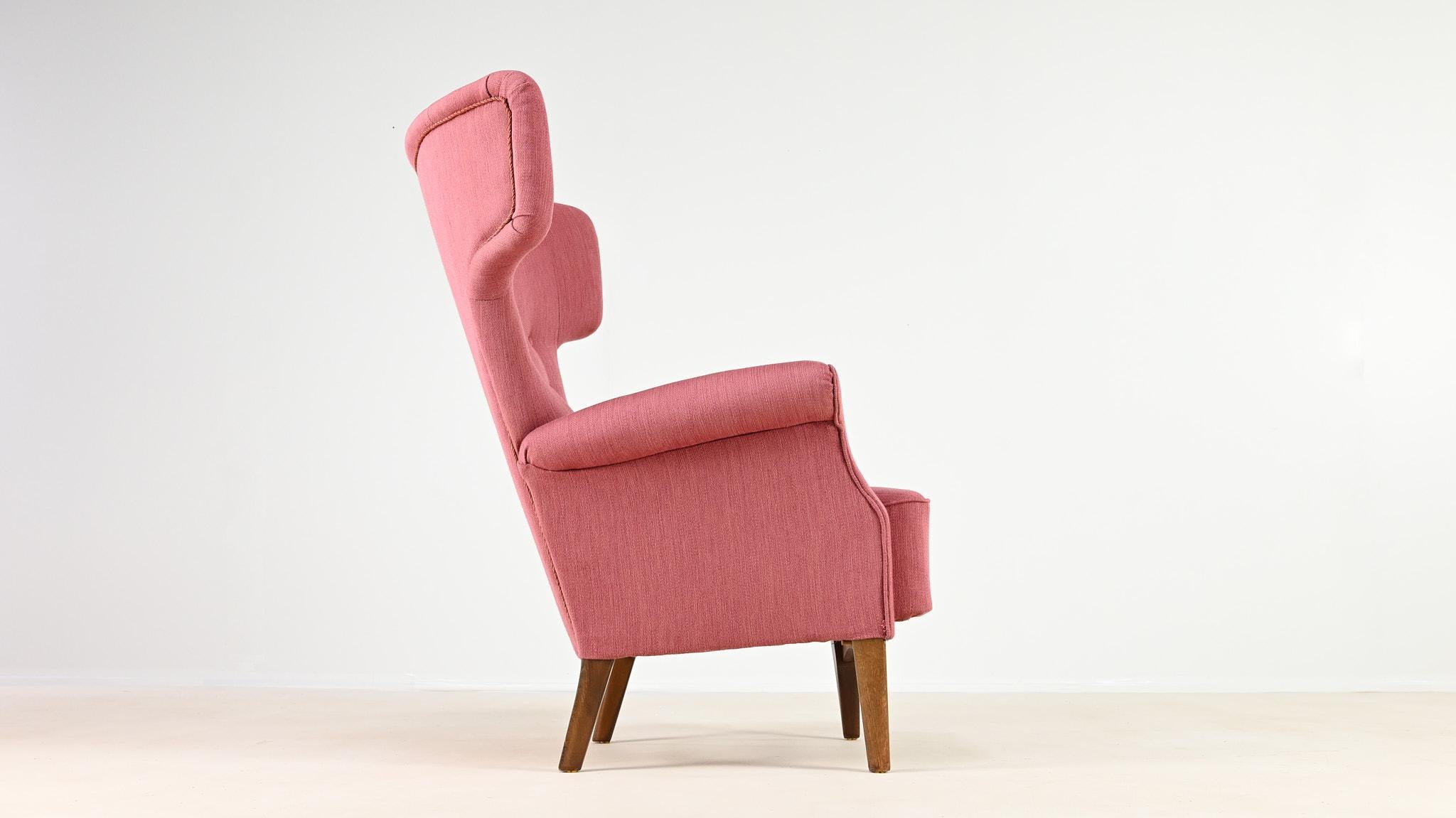 Fritz Hansen, Fauteuil à dossier modèle 
