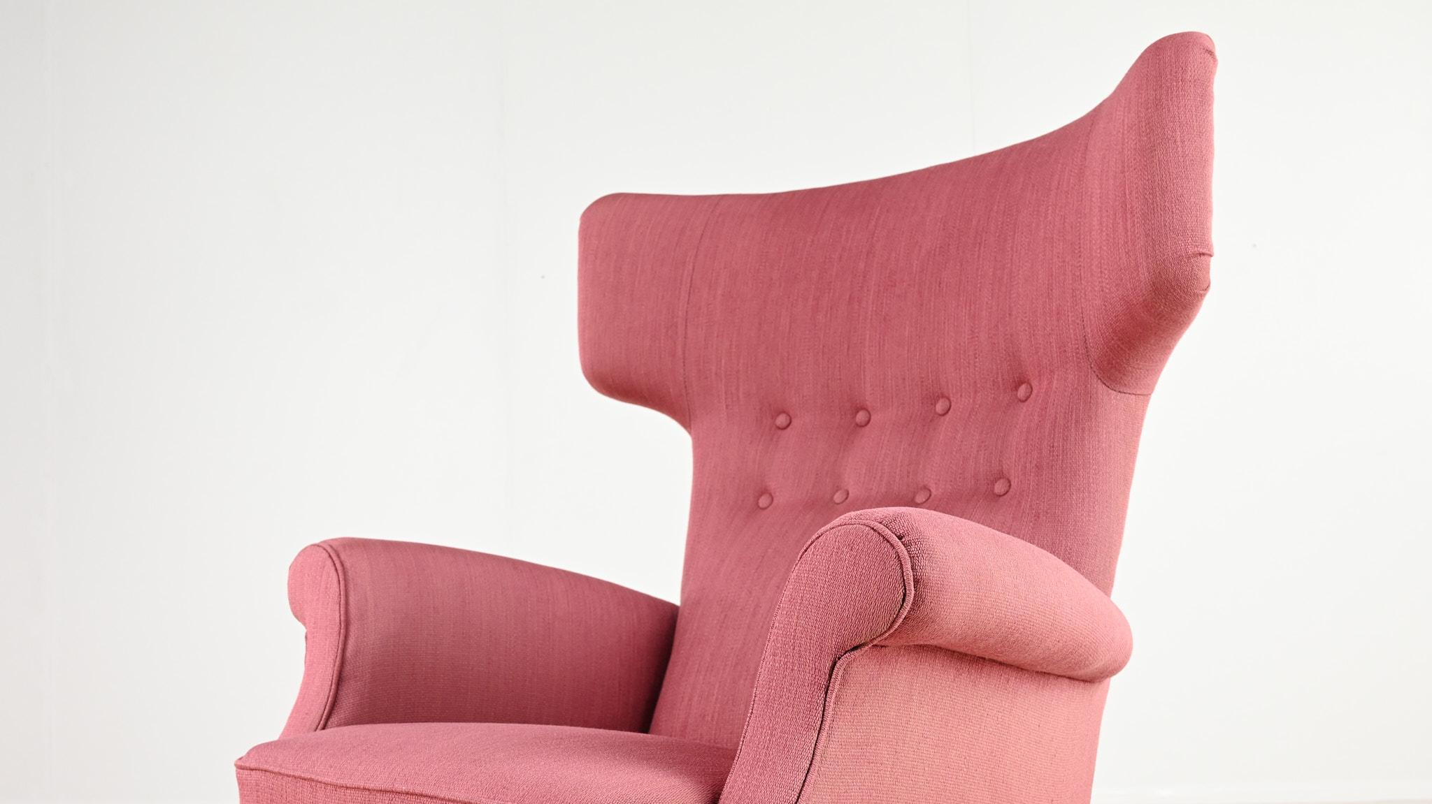Fritz Hansen, Fauteuil à dossier modèle 