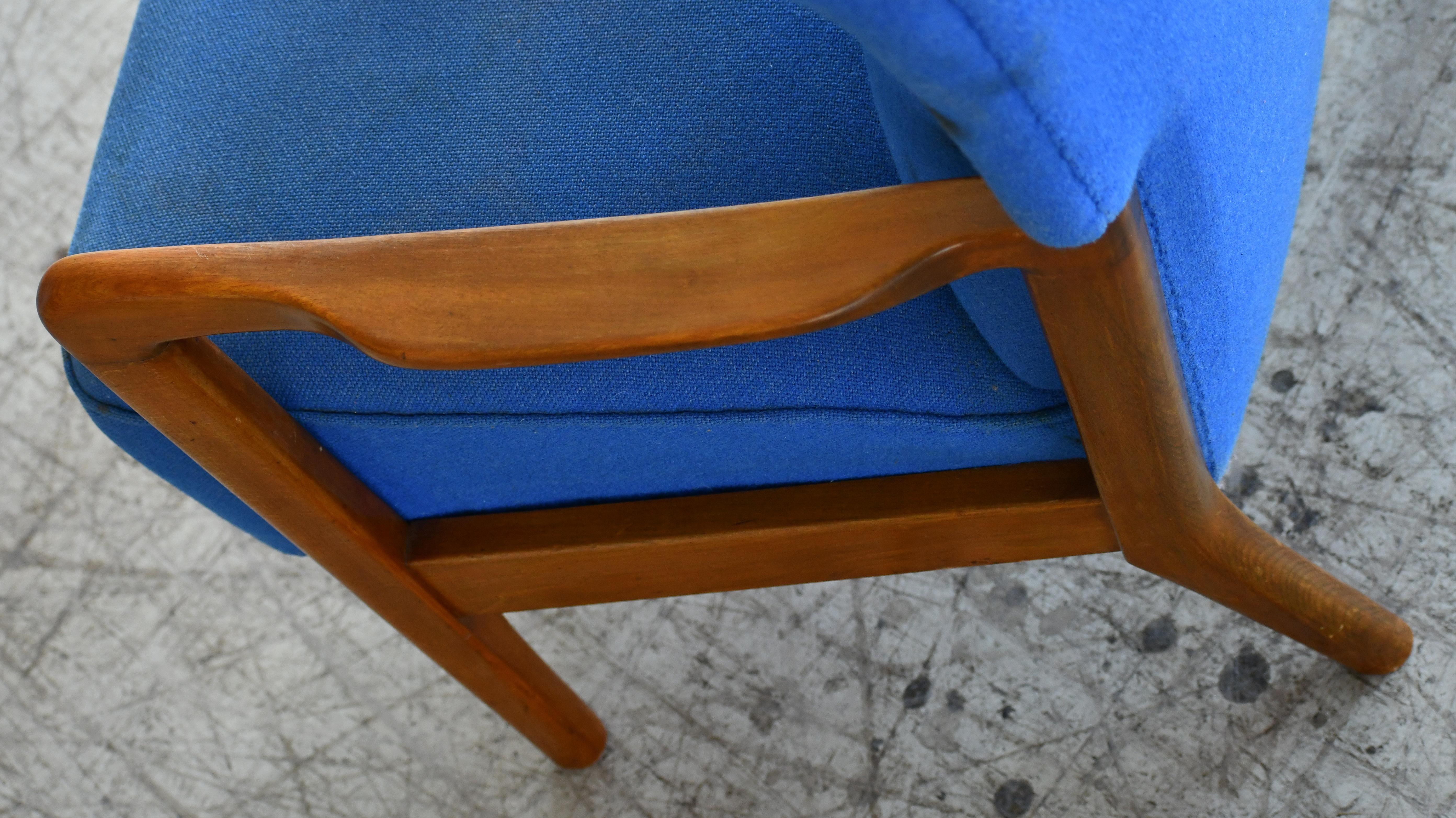 Mid-20th Century Fritz Hansen Wingback Lounge Chair Danish Midcentury