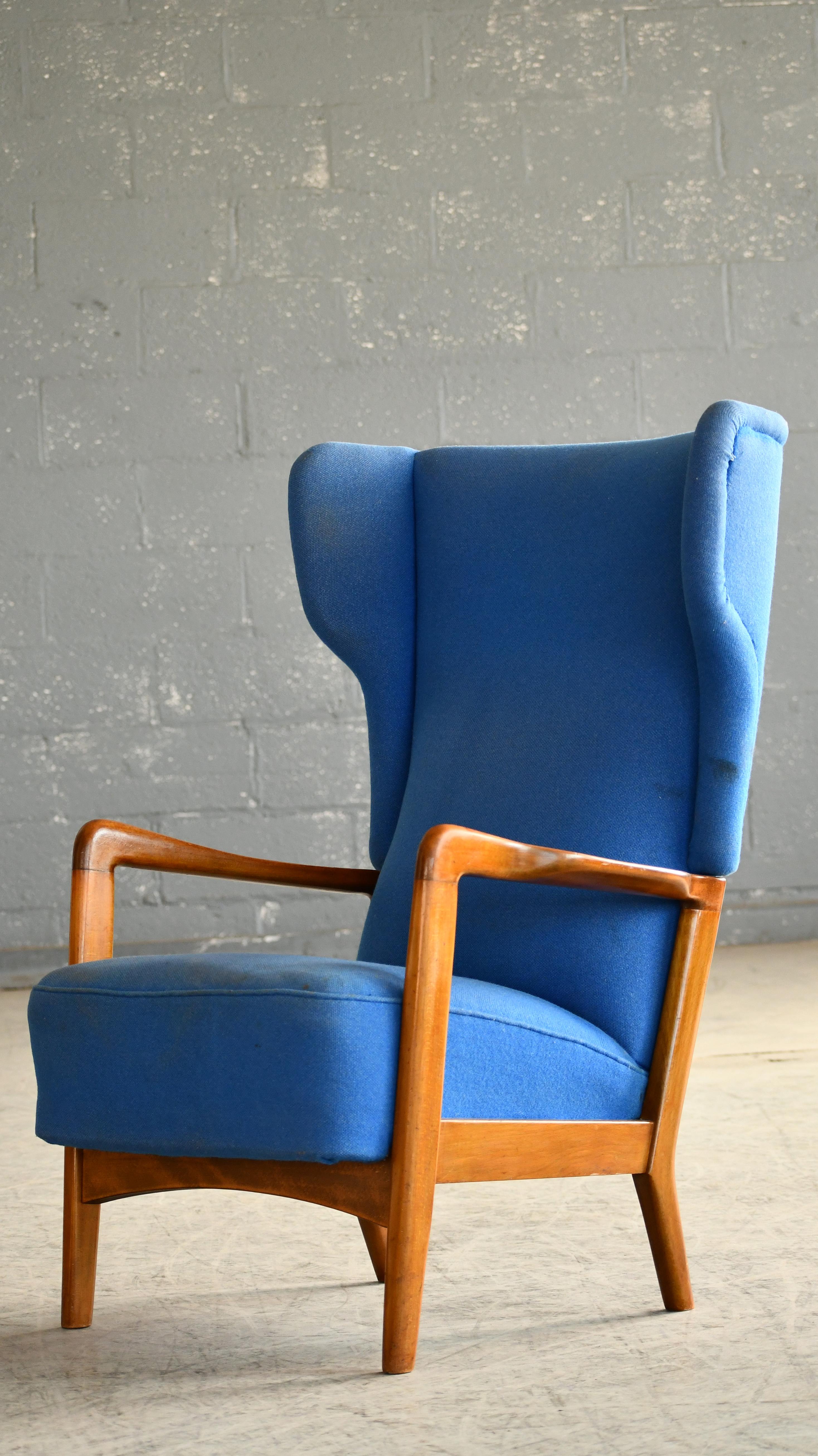Mid-Century Modern Fritz Hansen Wingback Lounge Chair Danish Midcentury