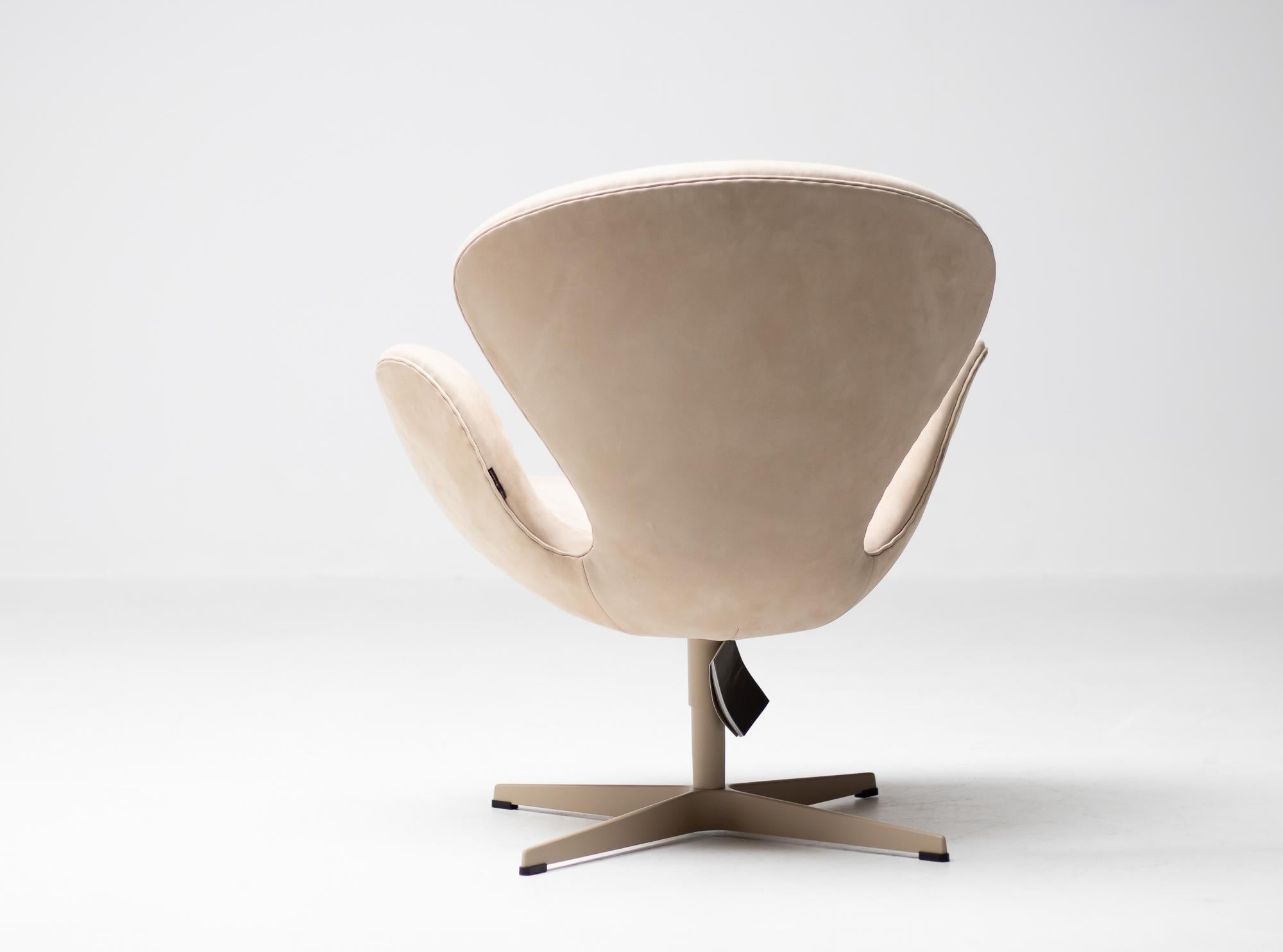 Danish Fritz Hansen’s Choice Limited Edition Swan Chair by Arne Jacobsen