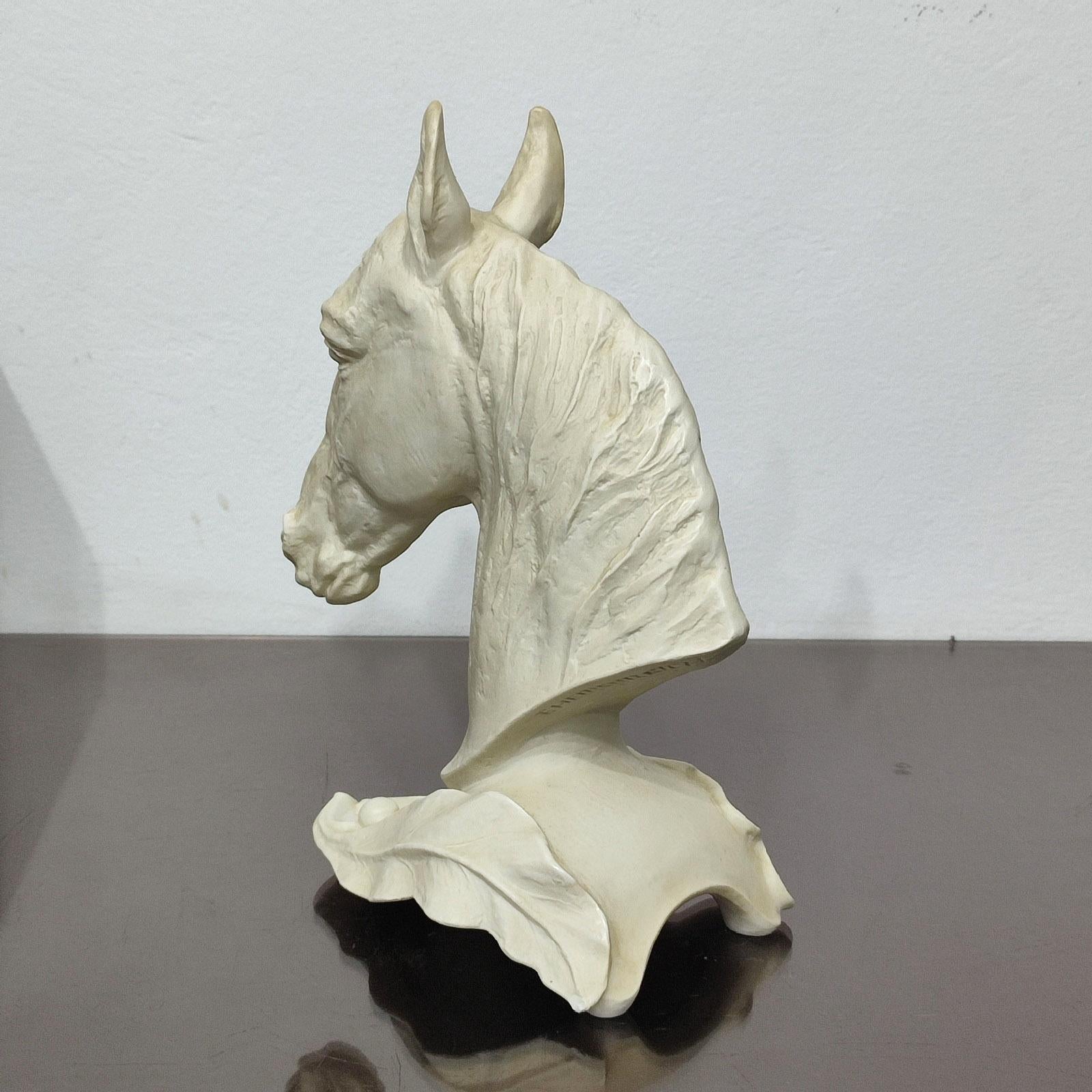 Fritz Heidenreich para Rosenthal, Bisque de busto de caballo siglo XX en venta