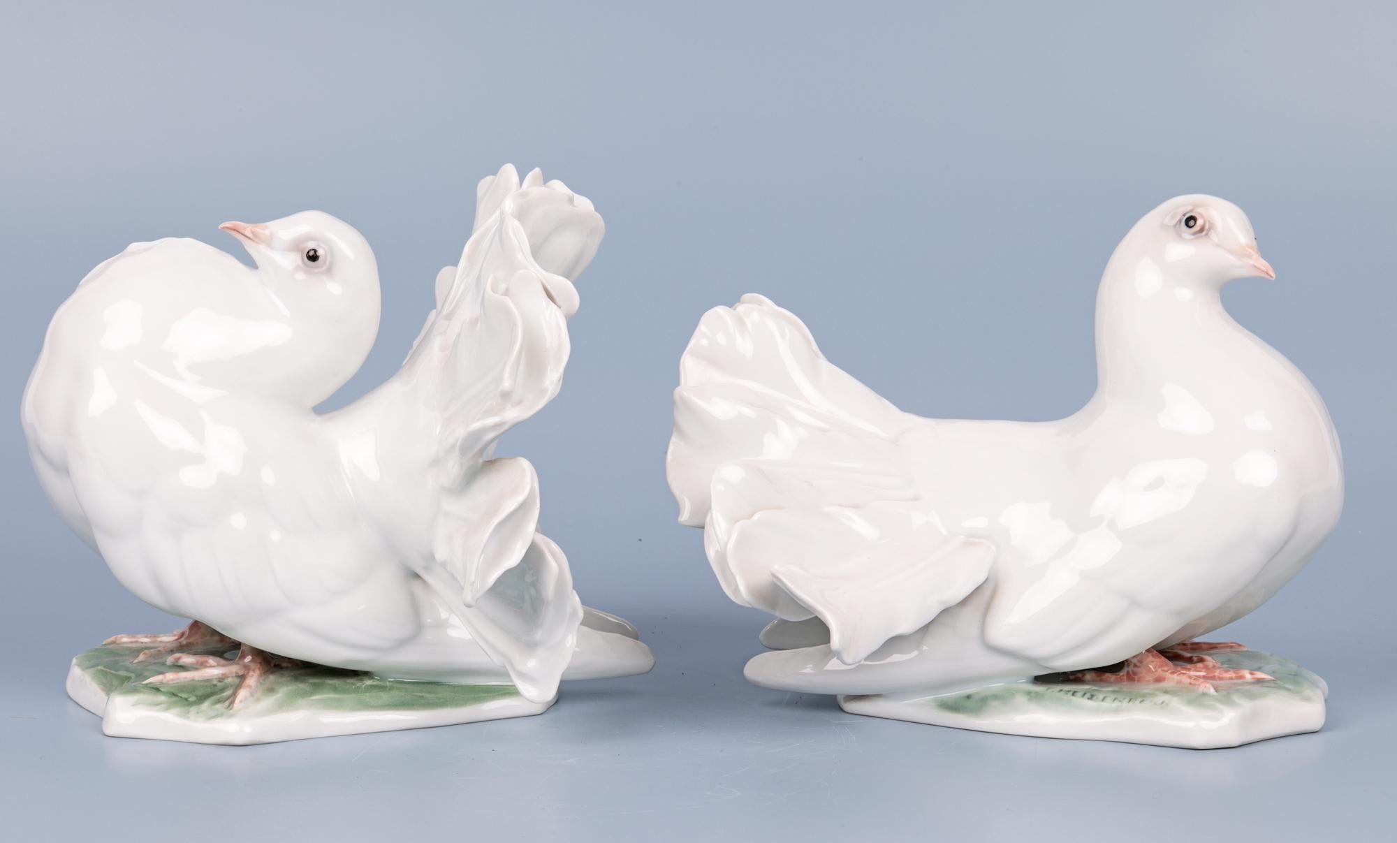 Fritz Heidenreich Rosenthal Mid-Century Large Pair Porcelain Doves For Sale 7