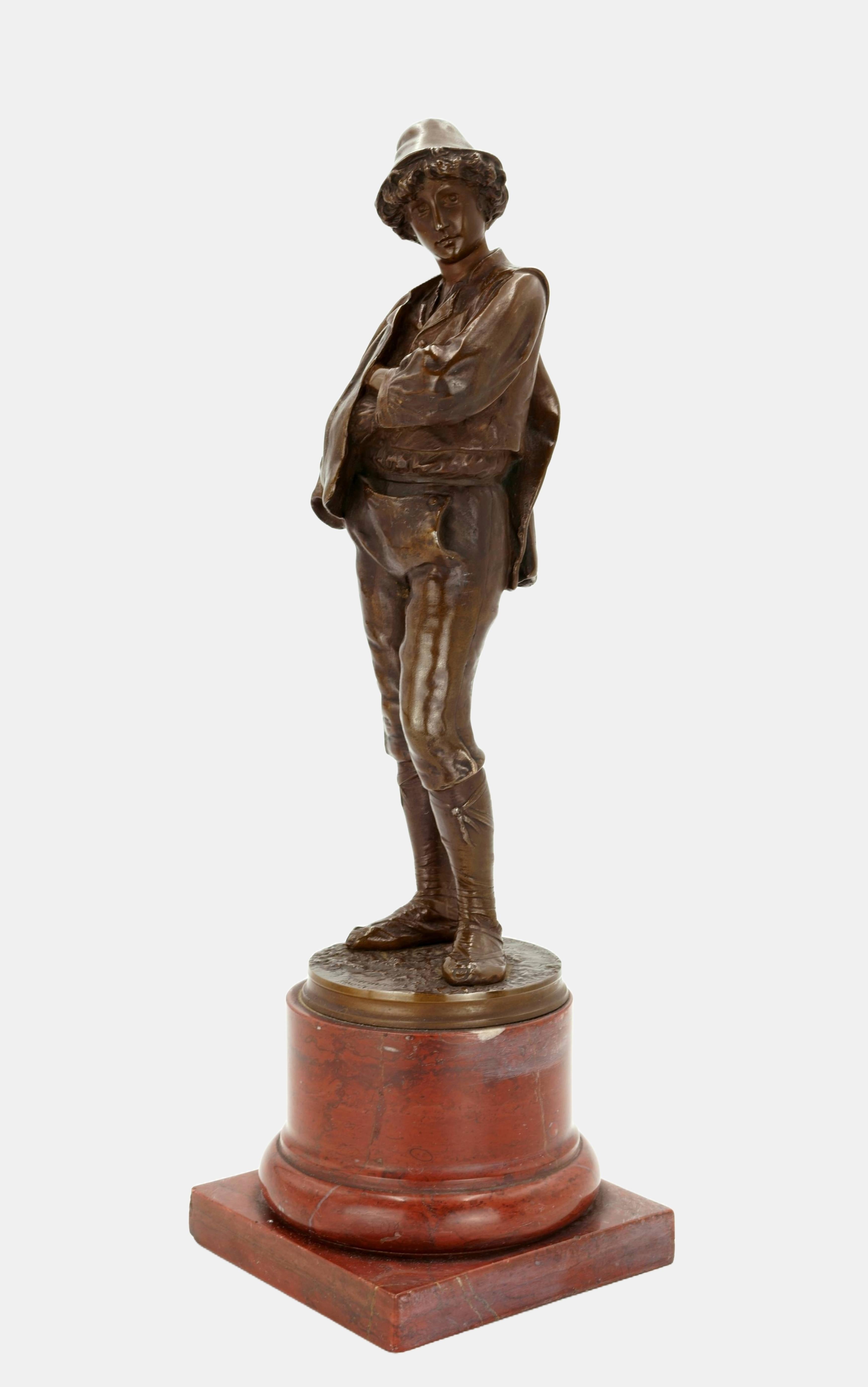 Young Roman / - Youthful Sprezzatura - - Sculpture by Fritz Heinemann