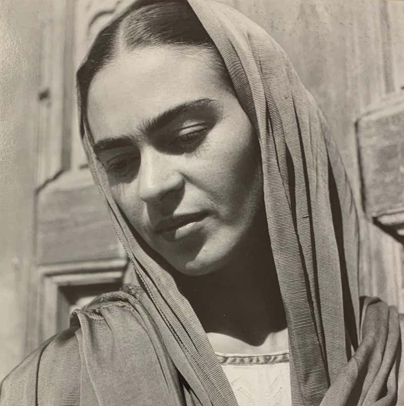 Fritz Henle - Frida in Her Studio (Black and White) Silver Gelatin