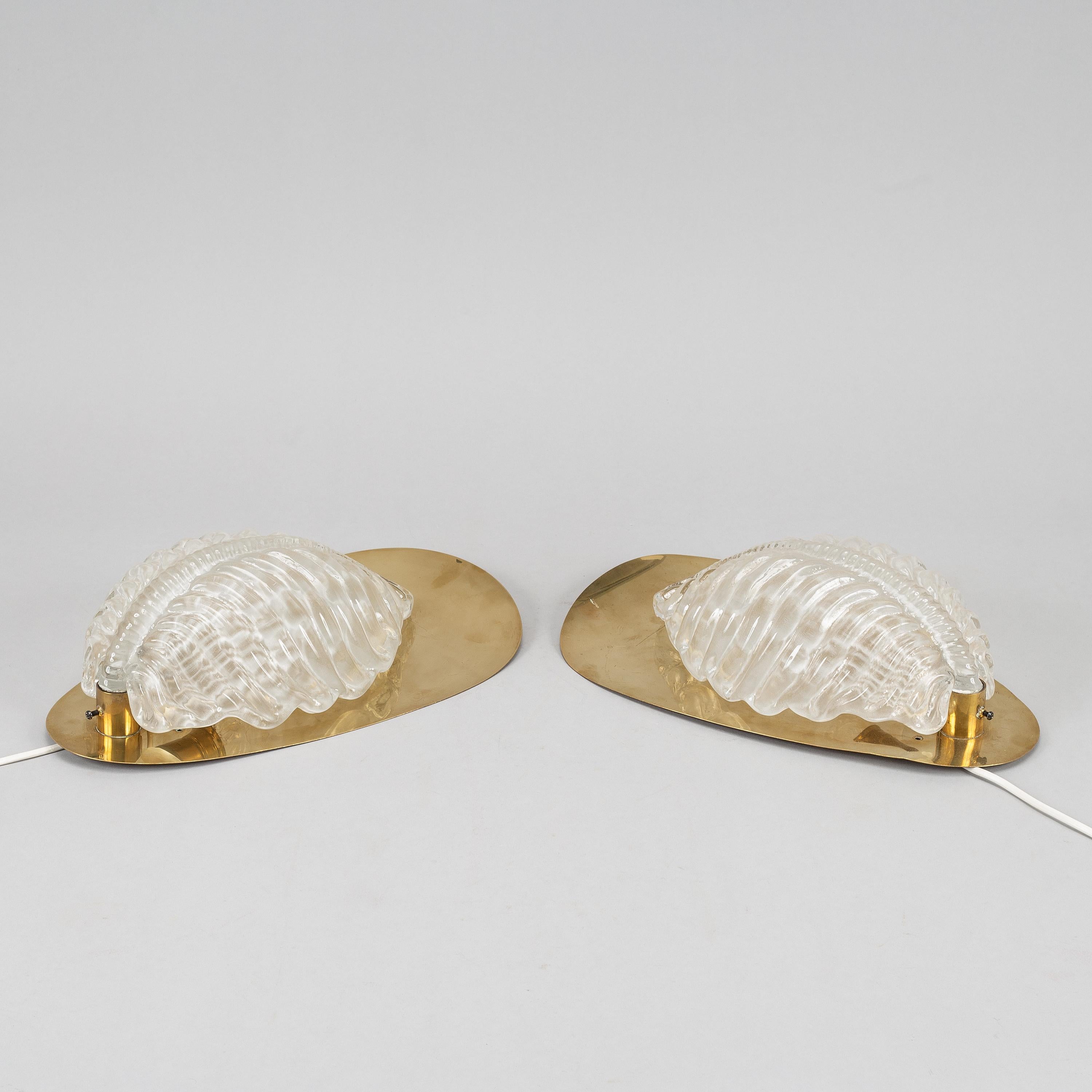 Fritz kurz sconces leaf shaped brass and glass Orrefors 1960s For Sale 3