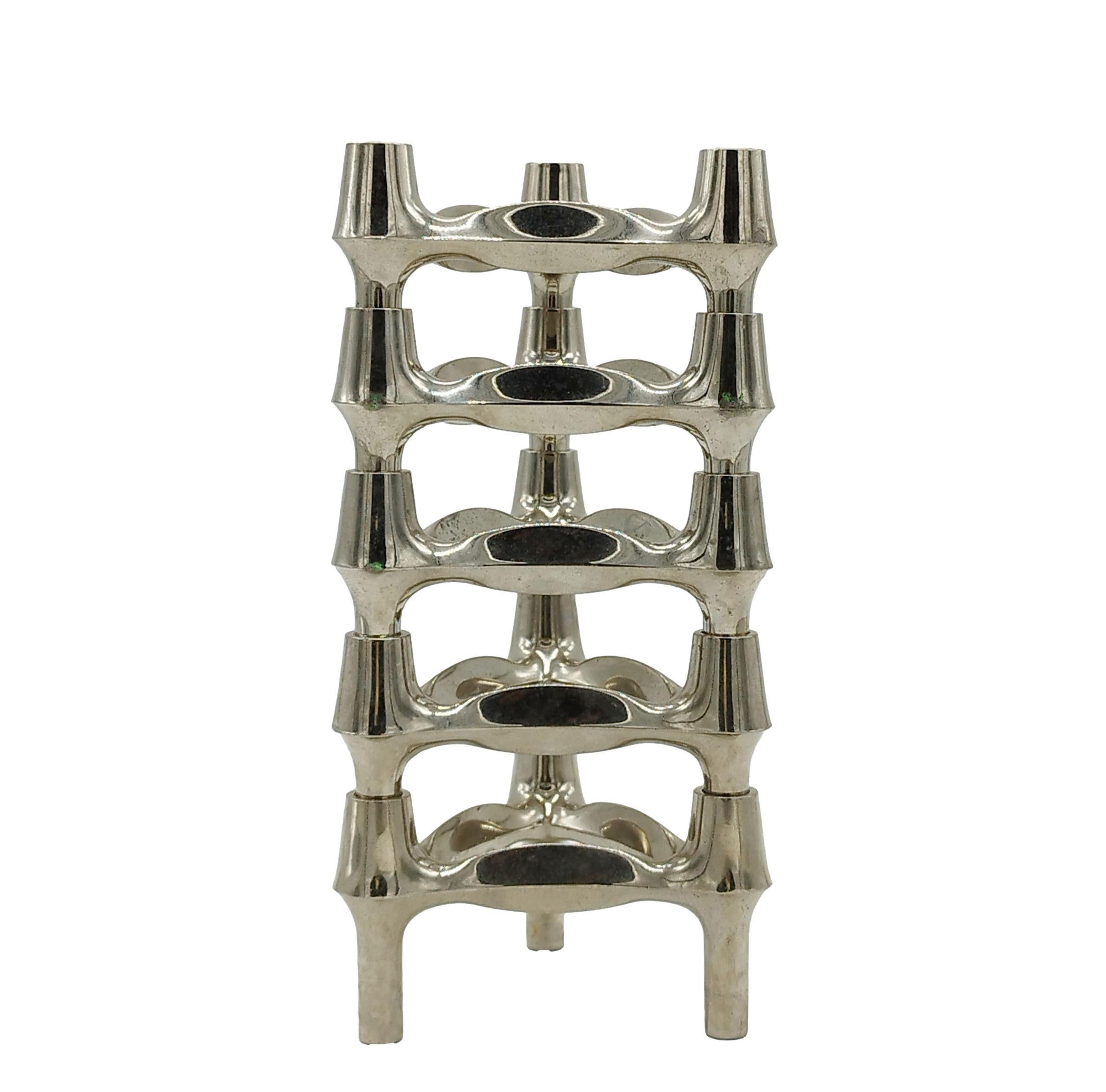 Modular stackable candleholders by BMF Quist Nagel, the candleholders were designed by Ceasar Stoffi and Fritz Nagel and produced by BMF (Bayerische Metallwaren Fabrik) in West Germany in the 1970s.
In very good vintage condition, some minor wear.