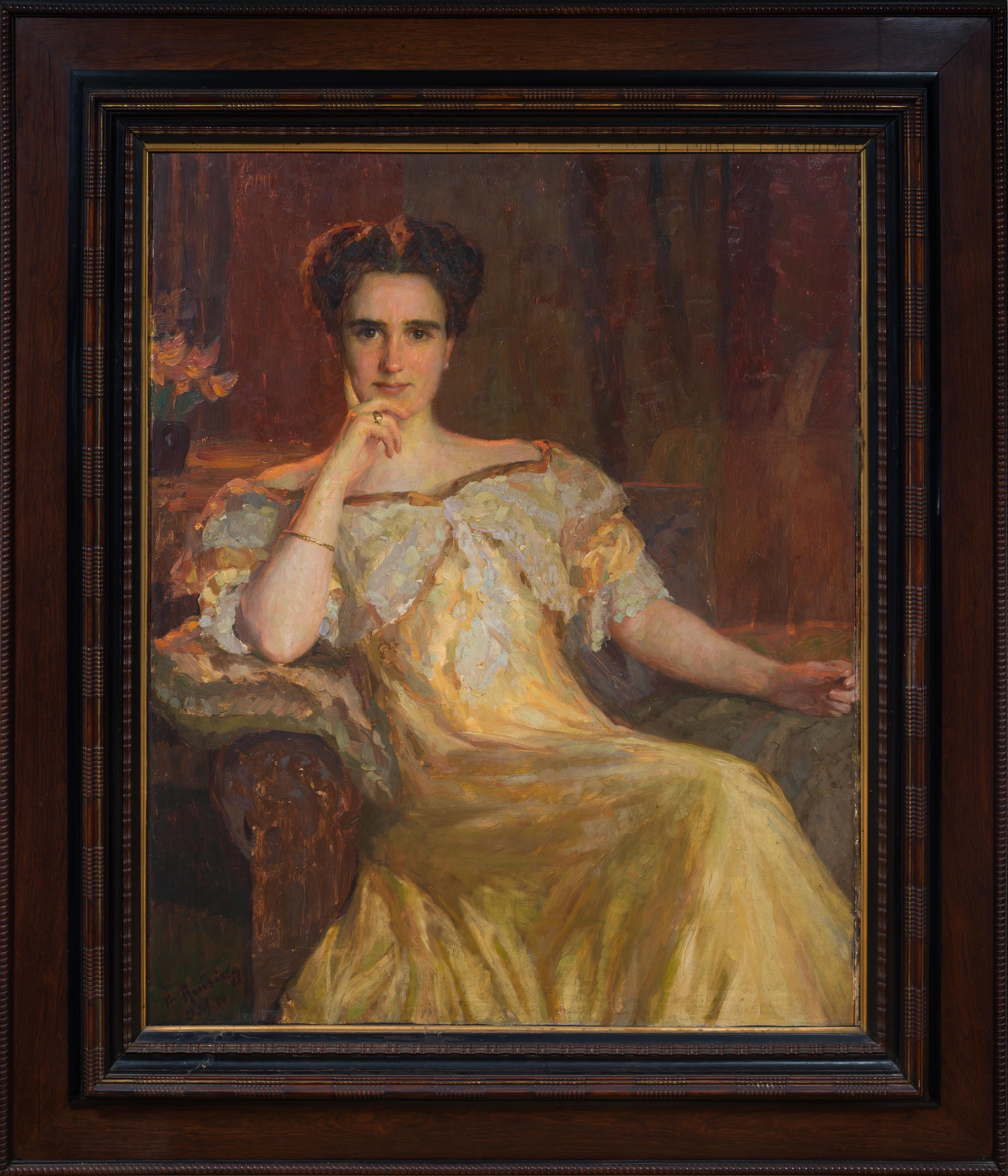 Portrait Painting de Fritz Reusing - Portrait of a Lady in a Golden Dress, Oil on Wood Panel, Signed, 1910