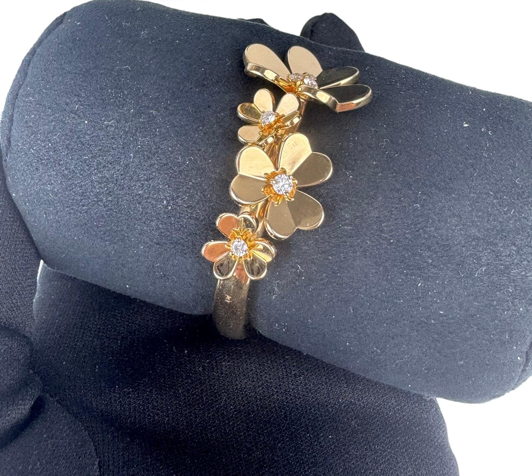 Bracelet Frivole, 7 fleurs, modèle moyen en or jaune 18 carats, diamants Unisexe en vente