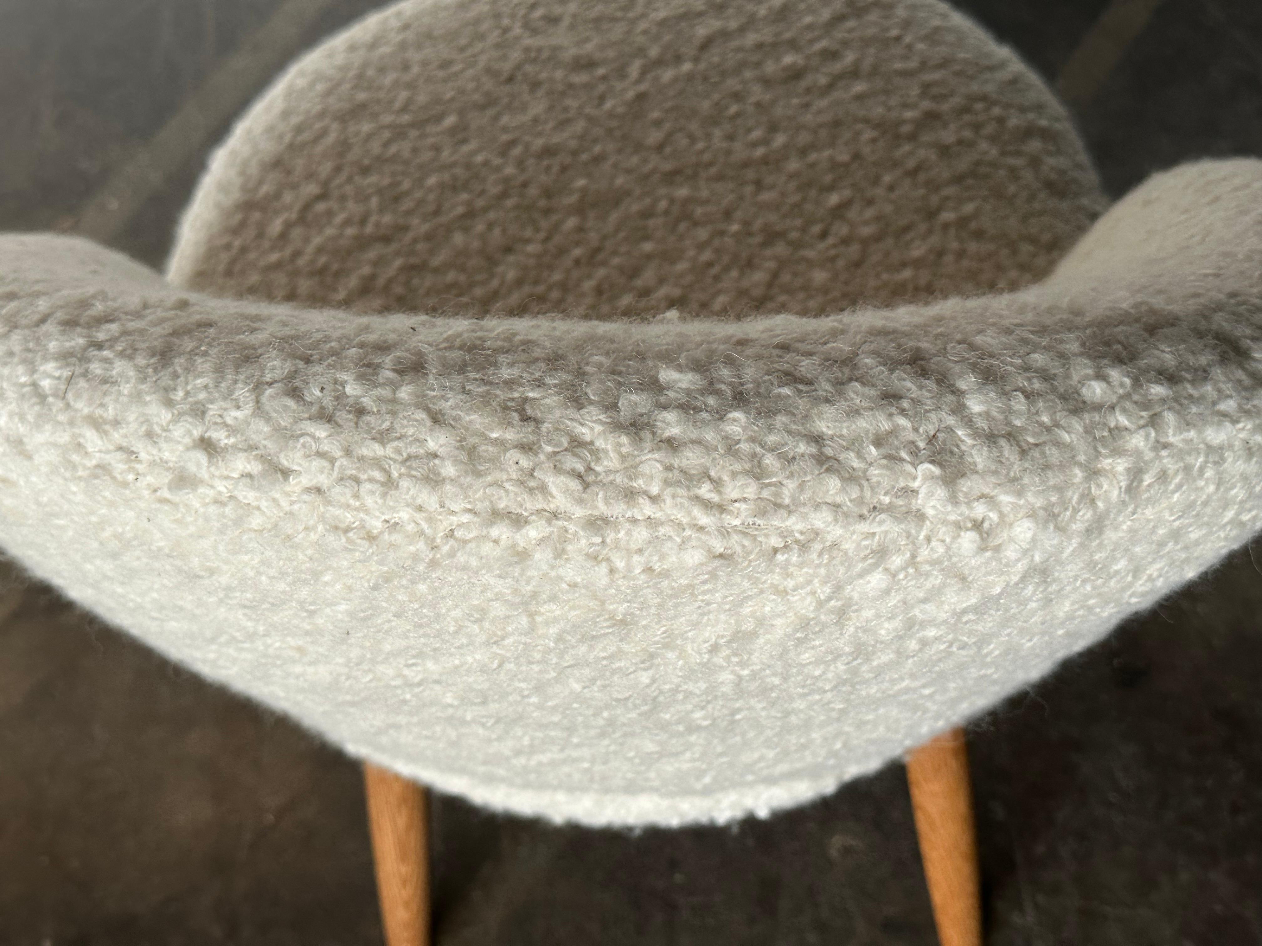 Frode Holm attr. Sedia Vanity in Boucle Avorio &New in vendita 5