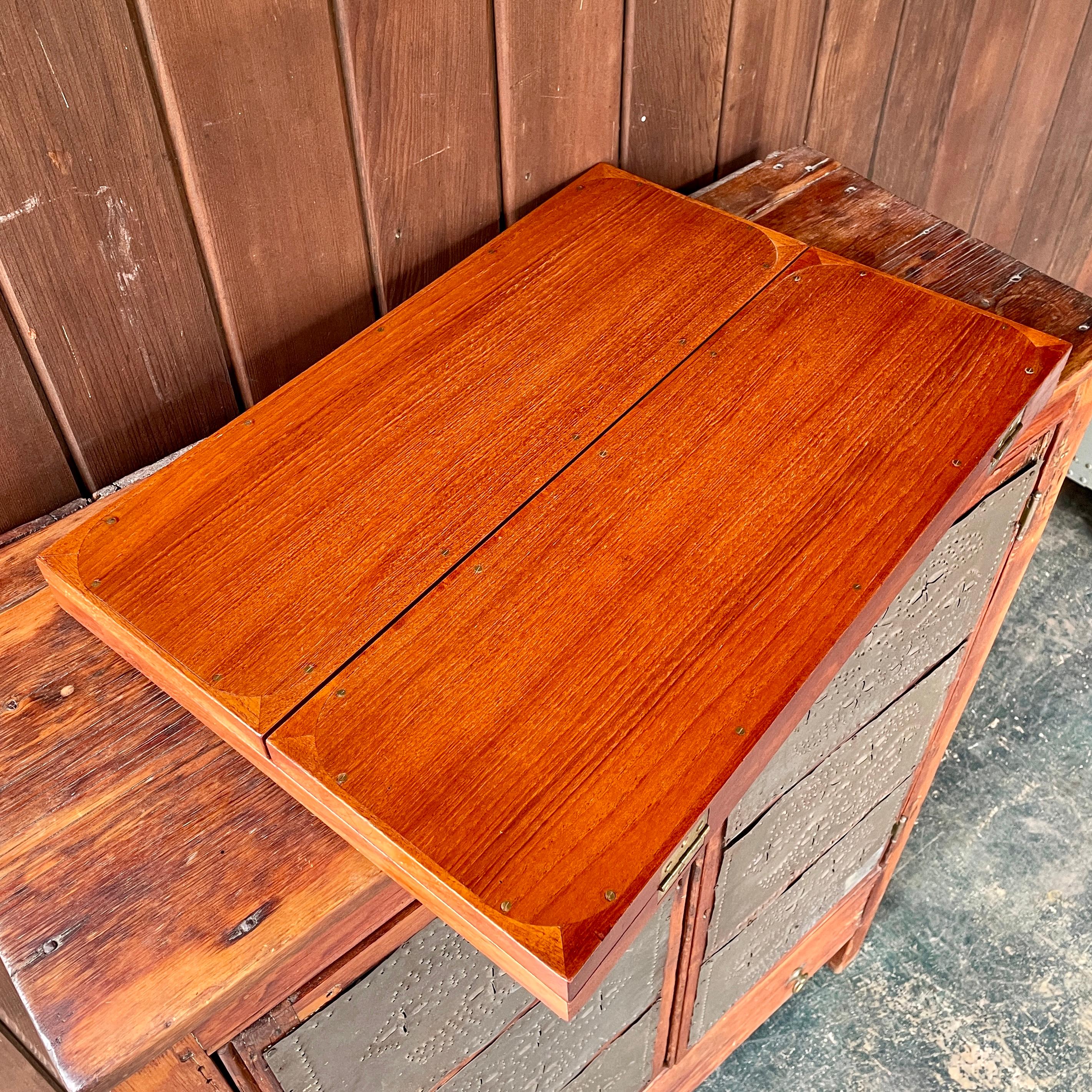 Specchio pieghevole da parete o da tavolo Frode Holm Teak di Illums Bolighus Vintage Danish in vendita 4
