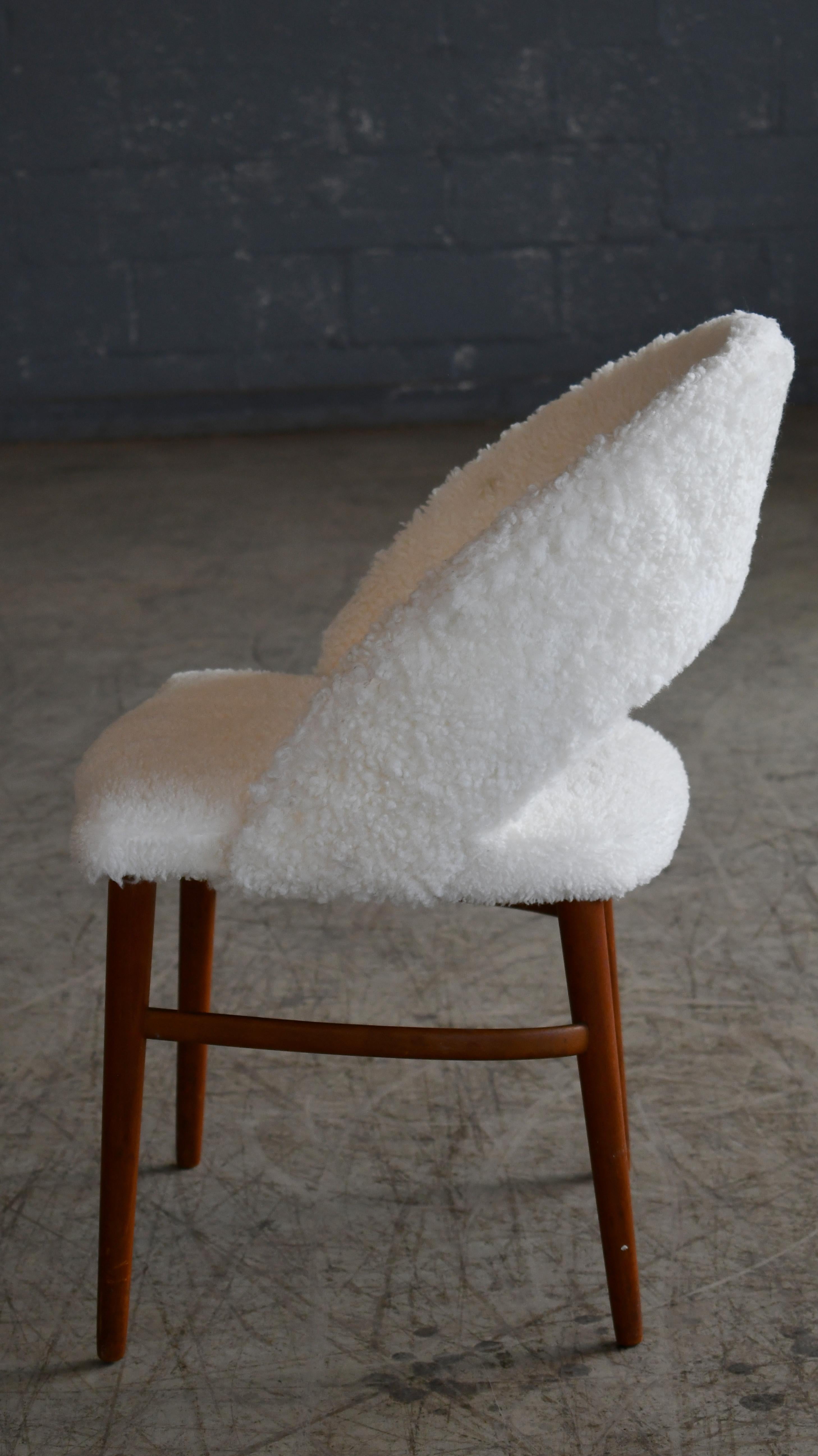 Frode Holm Vanity or Dressing Chair in Teak and sheepskin, Denmark, 1950s In Excellent Condition In Bridgeport, CT