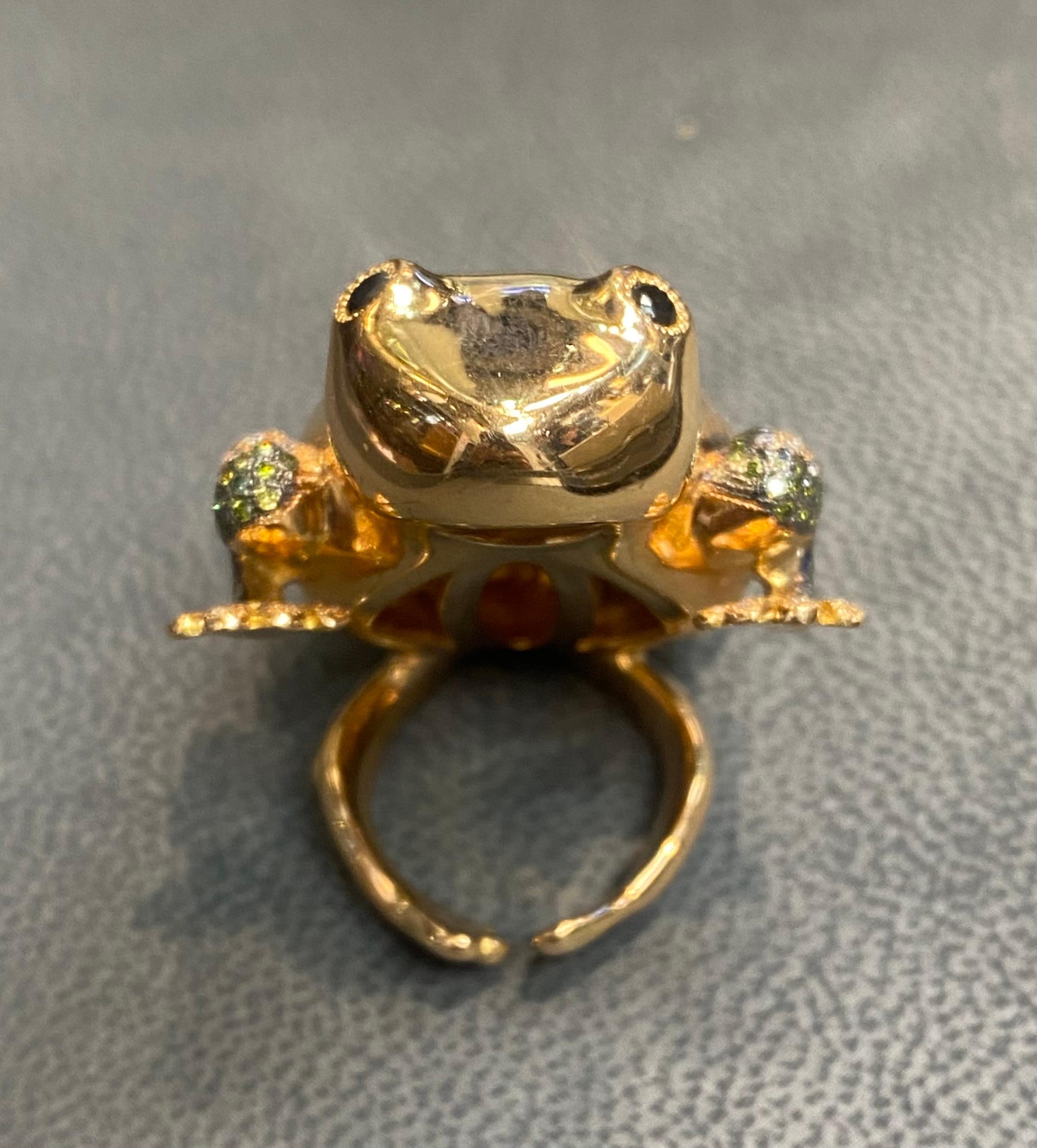 Anillo de cóctel Rana 3