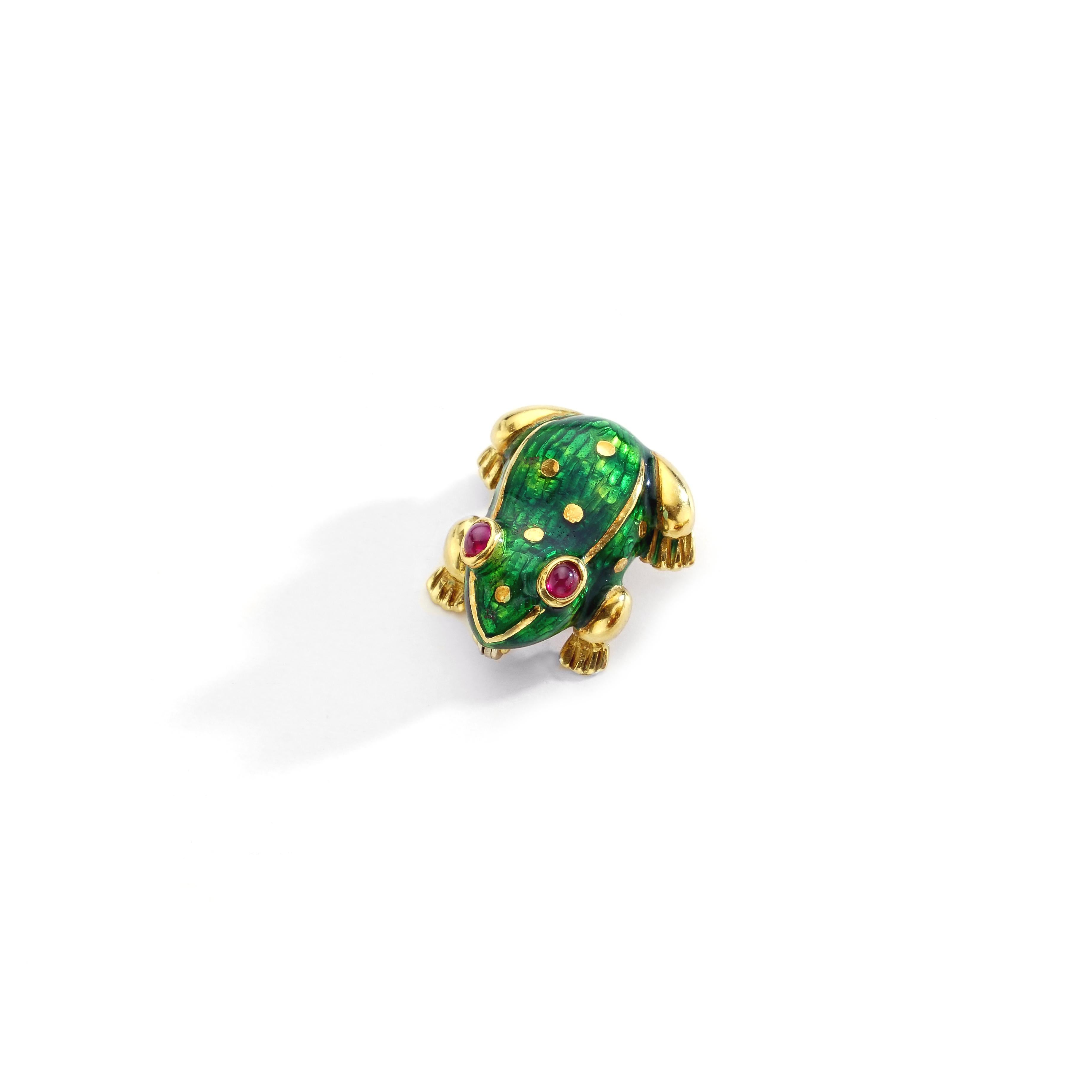 Frog Gold Enamel Ruby Clip Brooch In Excellent Condition For Sale In Geneva, CH