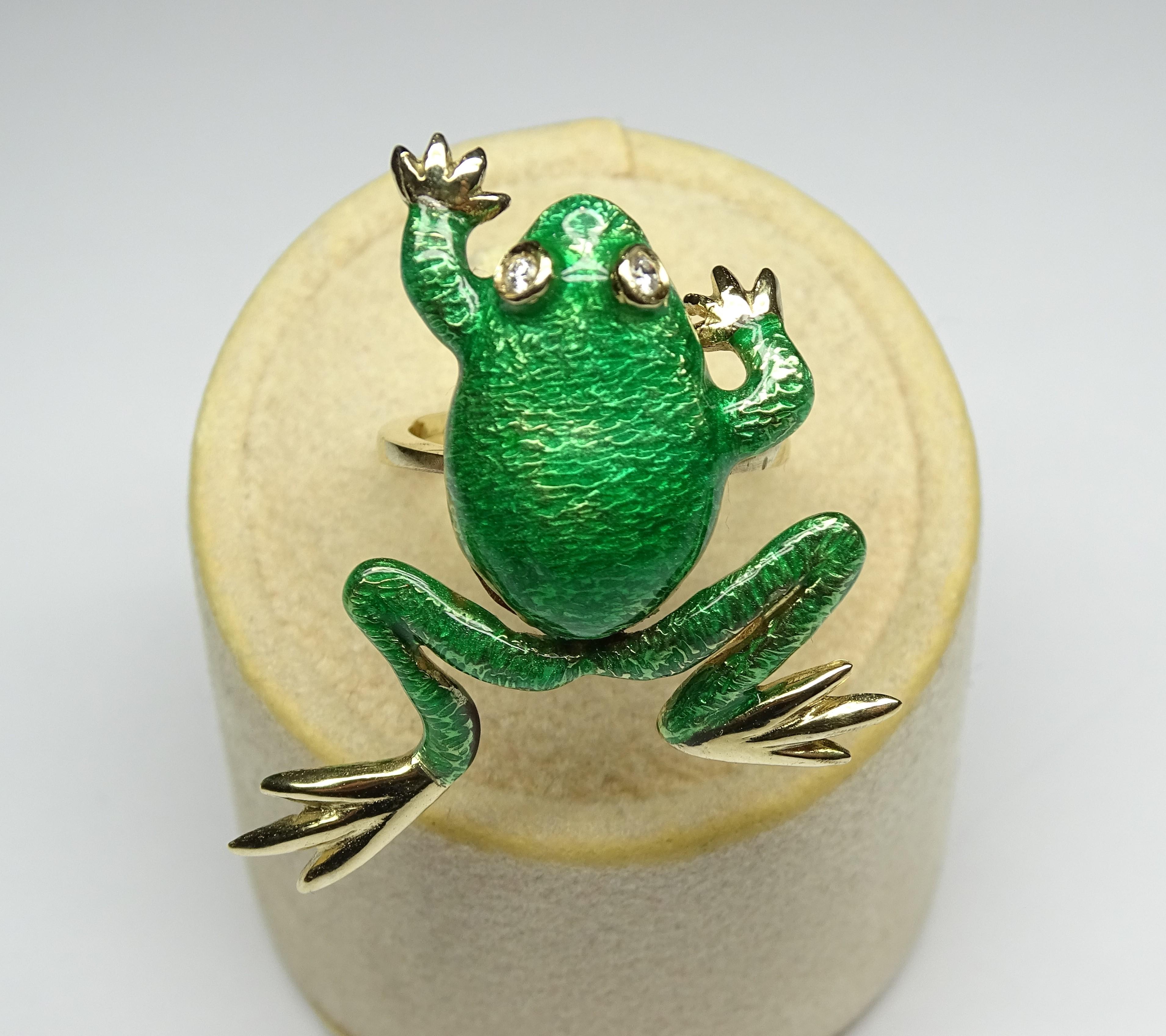 This Ring is made of 14K Yellow Gold.
This Ring has 0.06 Carats of Round Cut White Diamonds.
This Ring has Green Enamel. The frog's legs move.
This Ring is inspired by Art Nouveau.
Size ITA: 14.5 - Size USA: 7
We're a workshop so every piece is