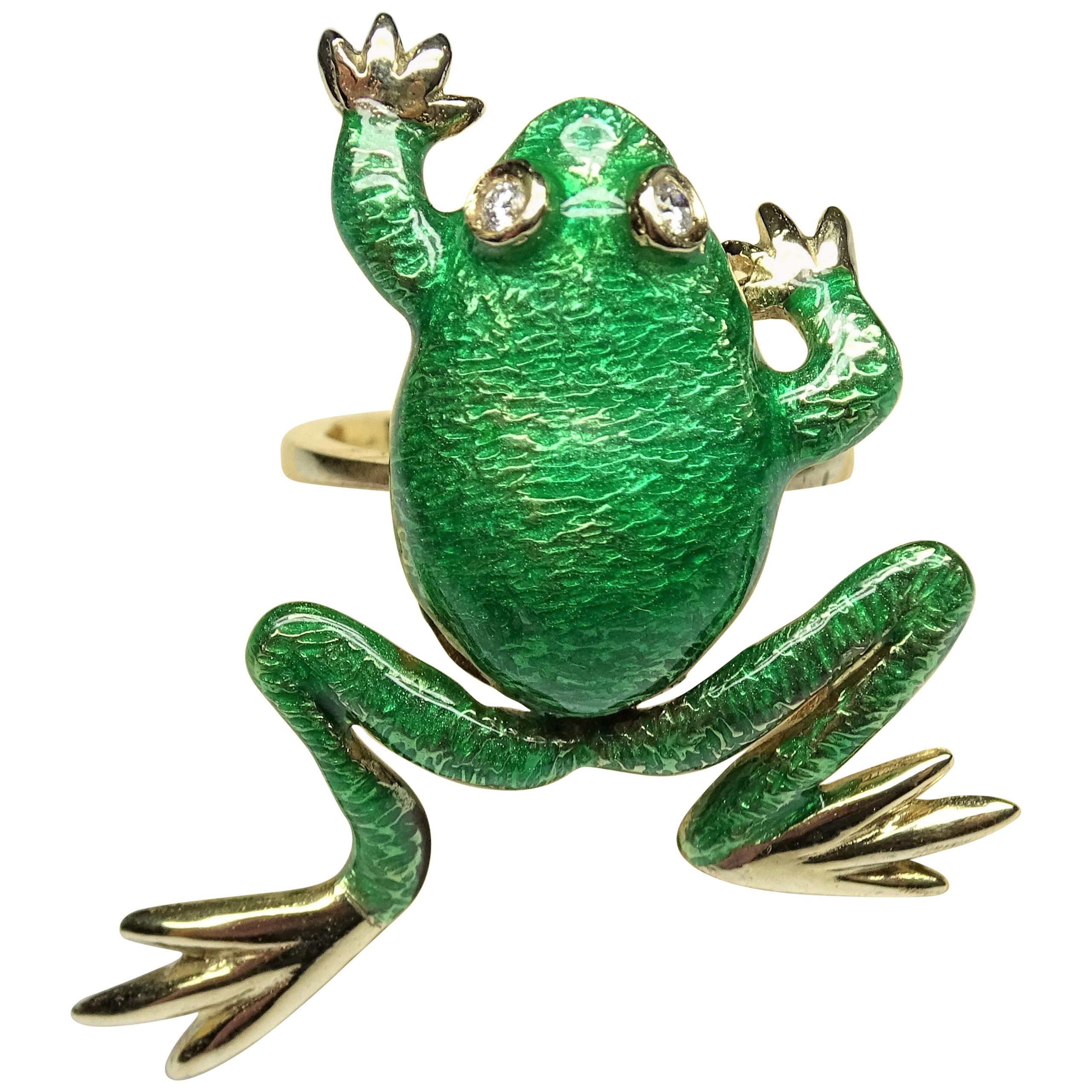 Frog Green Enamel White Diamonds 14 Karat Yellow Gold Art Nouveau Ring For Sale