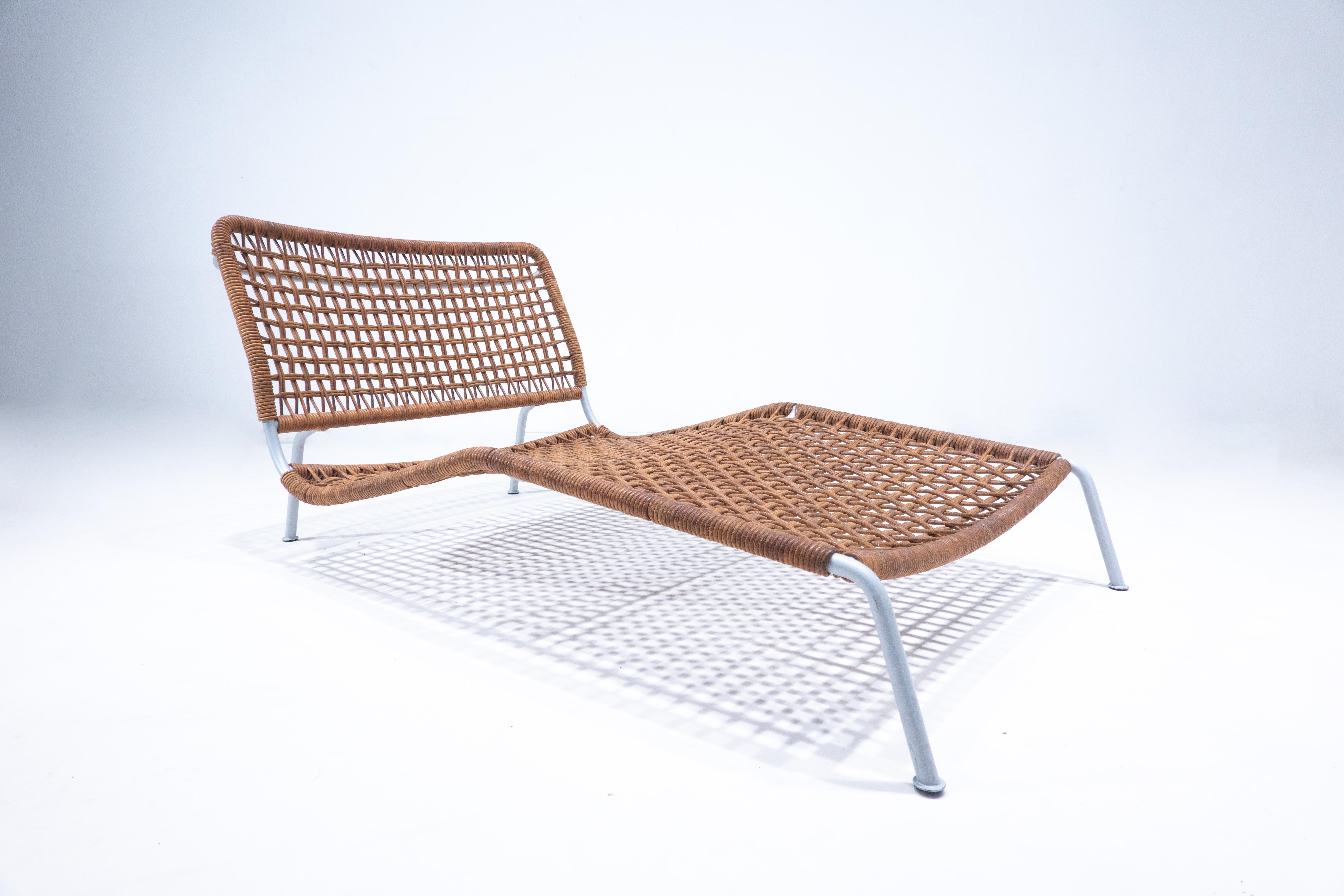 Mid-Century Modern Fauteuil de salon Frog de Piero Lissoni pour Living Divani, 1990 en vente