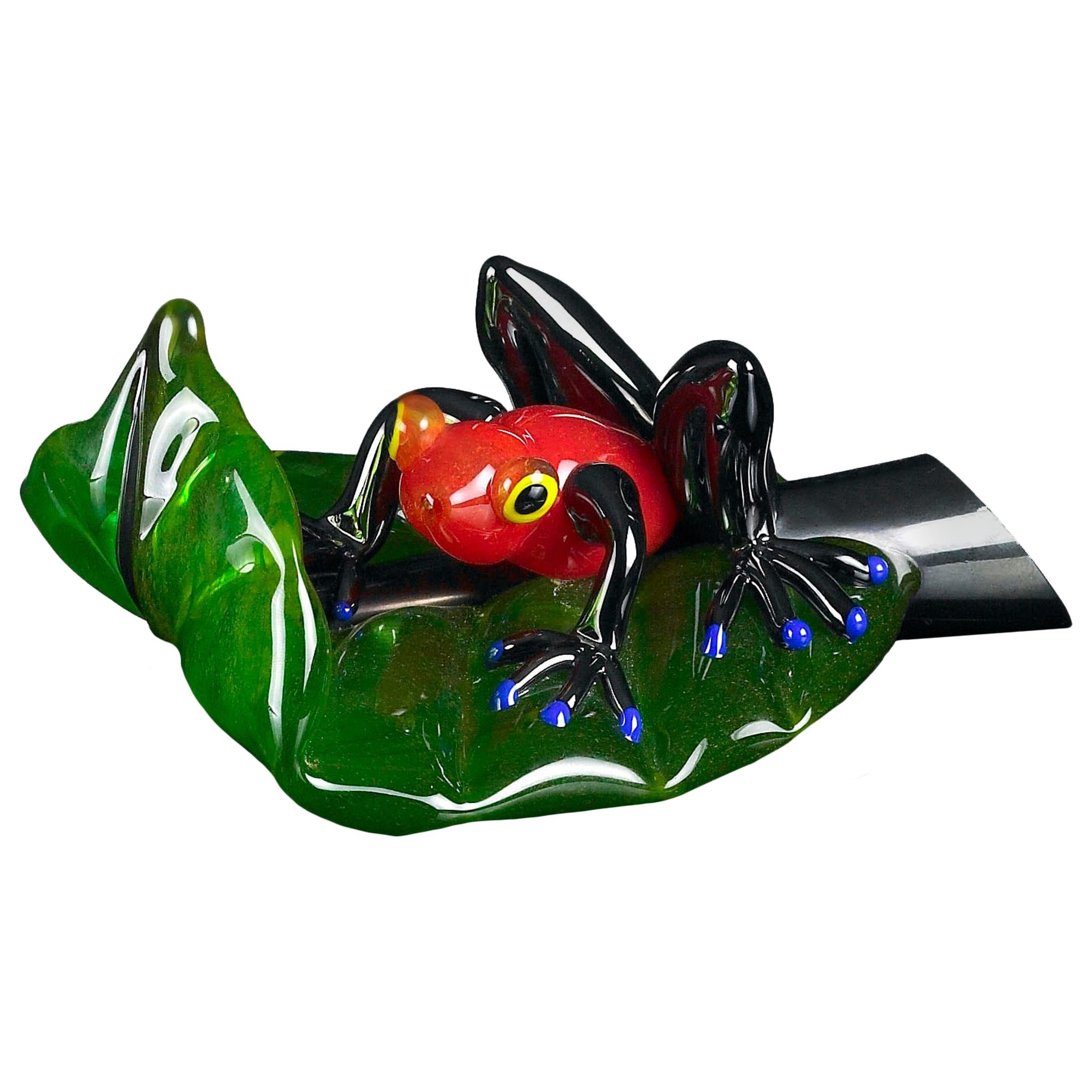 Frog on a Leaf, in Glass, Italy For Sale