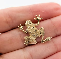 Frog Pendant in 14k Yellow Gold