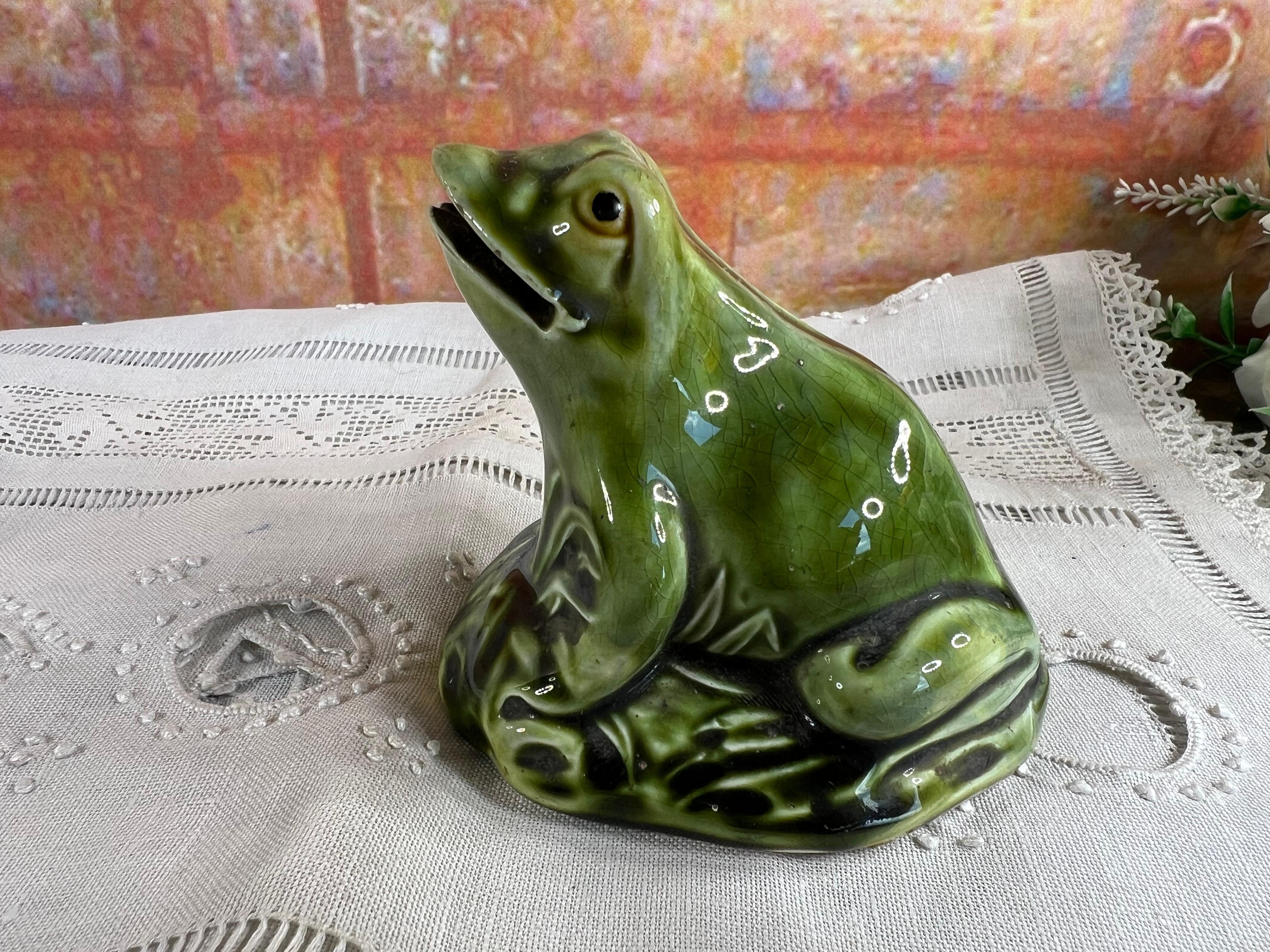 Ceramic Frog Piggy Bank in Onnaing Majolica - Circa 1900