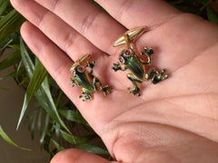 Boutons de manchette « Frog Rubies Eyes » en or jaune 18 carats et émail, fabriqués en Italie