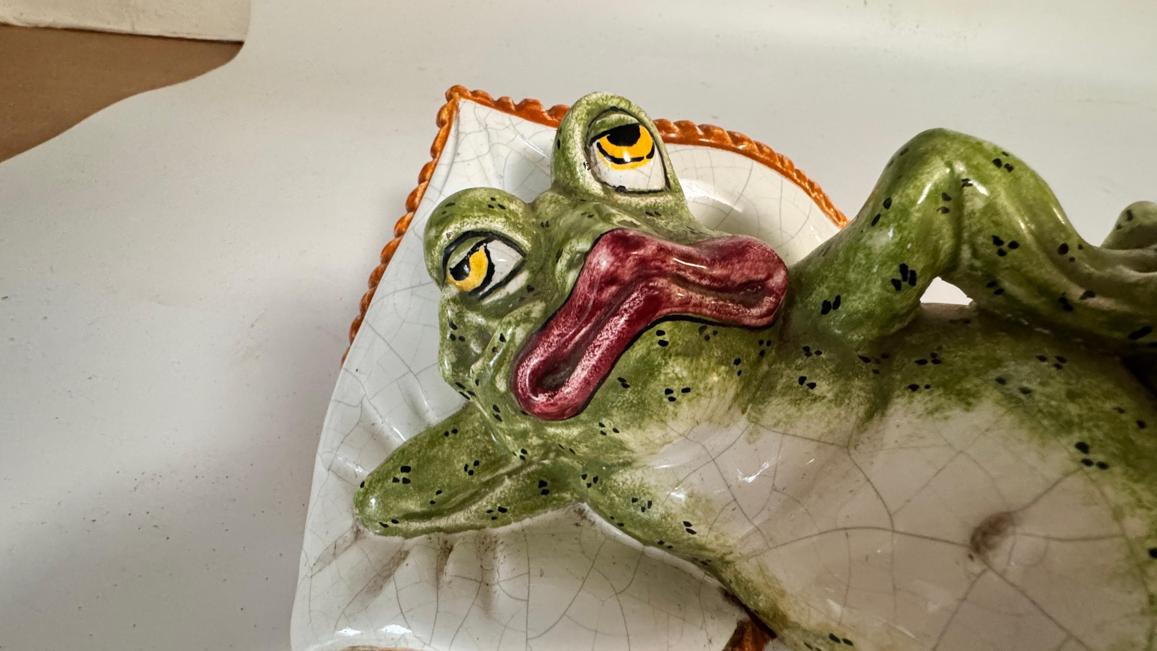 Figurilla Escultura Rana en Rerra Cotta Esmaltada firmada Ceccarelli Italia en venta 3