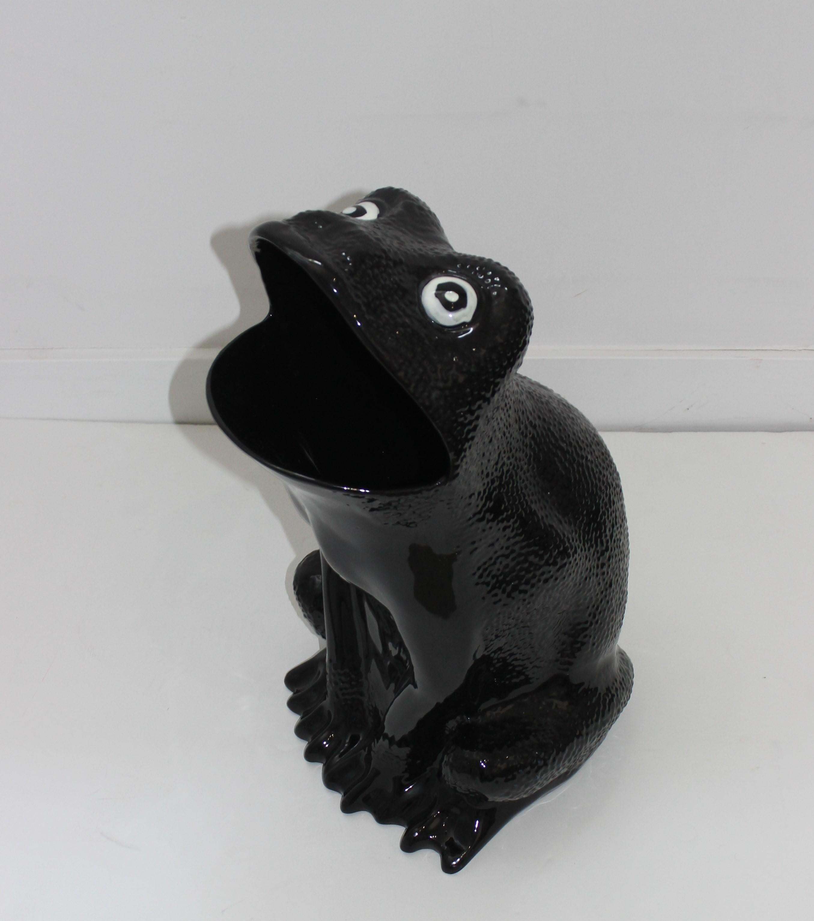 Late 20th Century Frog Umbrella Stand For Sale