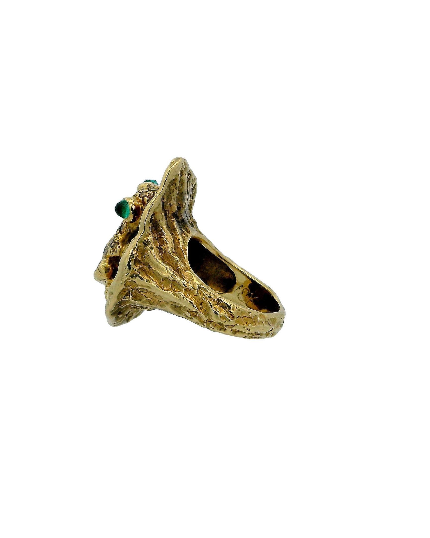 Frosch aus Gelbgold und Diamanten mit Smaragdaugen und Diamanten im Zustand „Gut“ im Angebot in Great Neck Plaza, NY