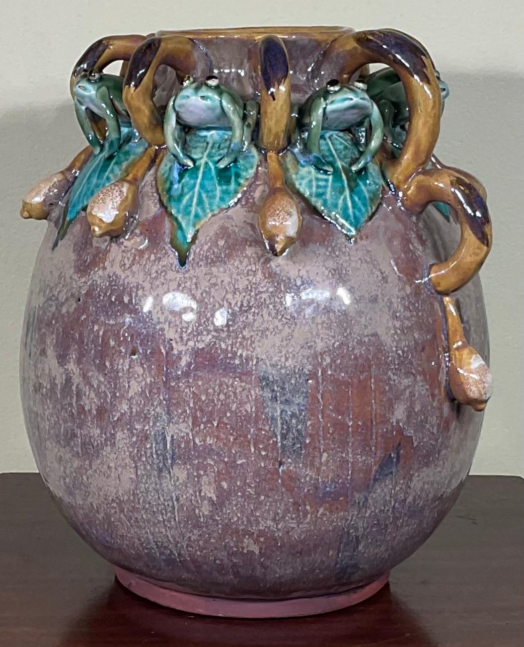 Frogs Motif Ceramic Vase  In Good Condition In Delray Beach, FL