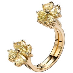 Frohmann 18 Carat Yellow Gold and Yellow Diamonds Swivel Butterfly Flower Ring