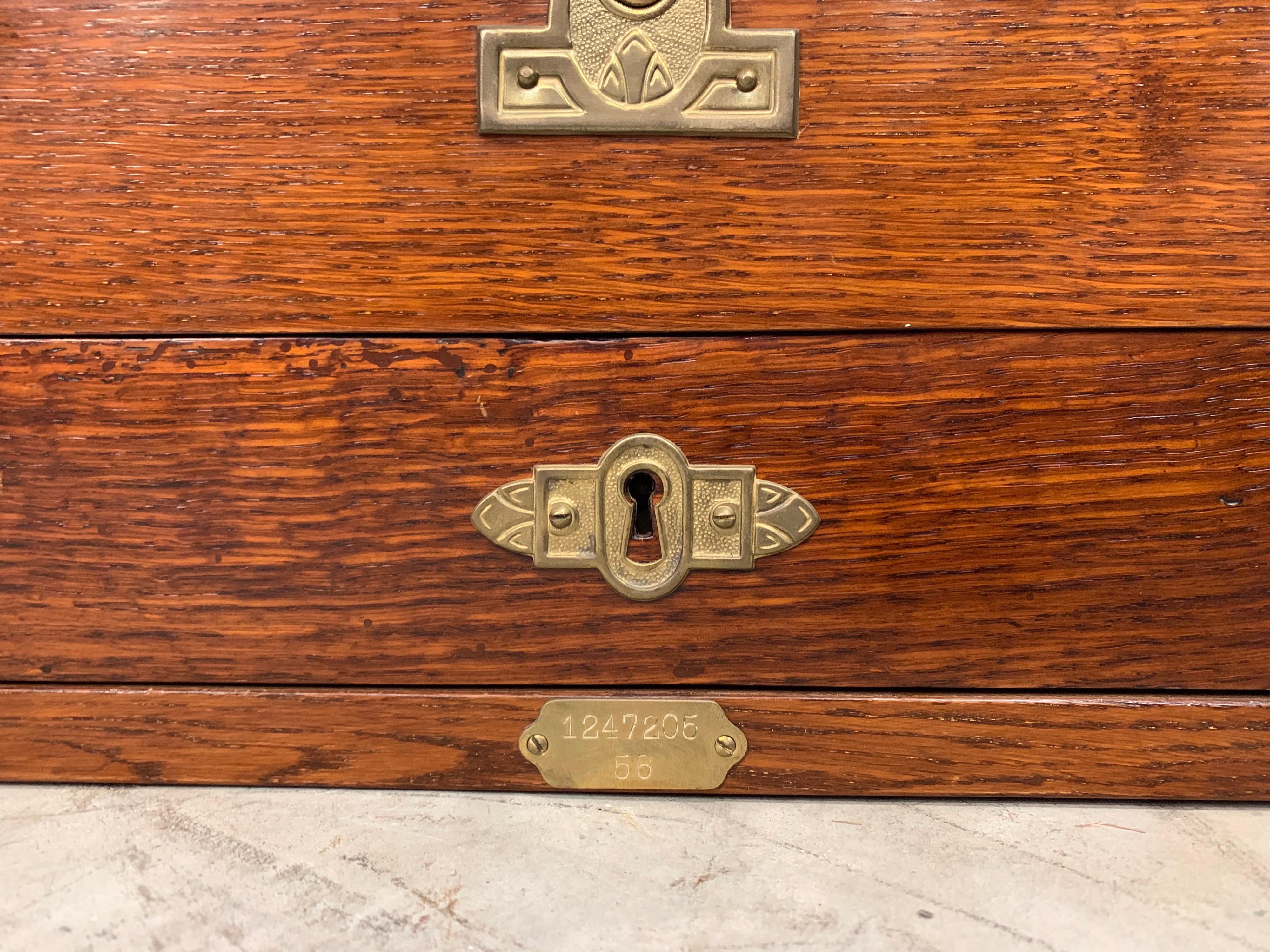 American From 1910 wooden National cash register