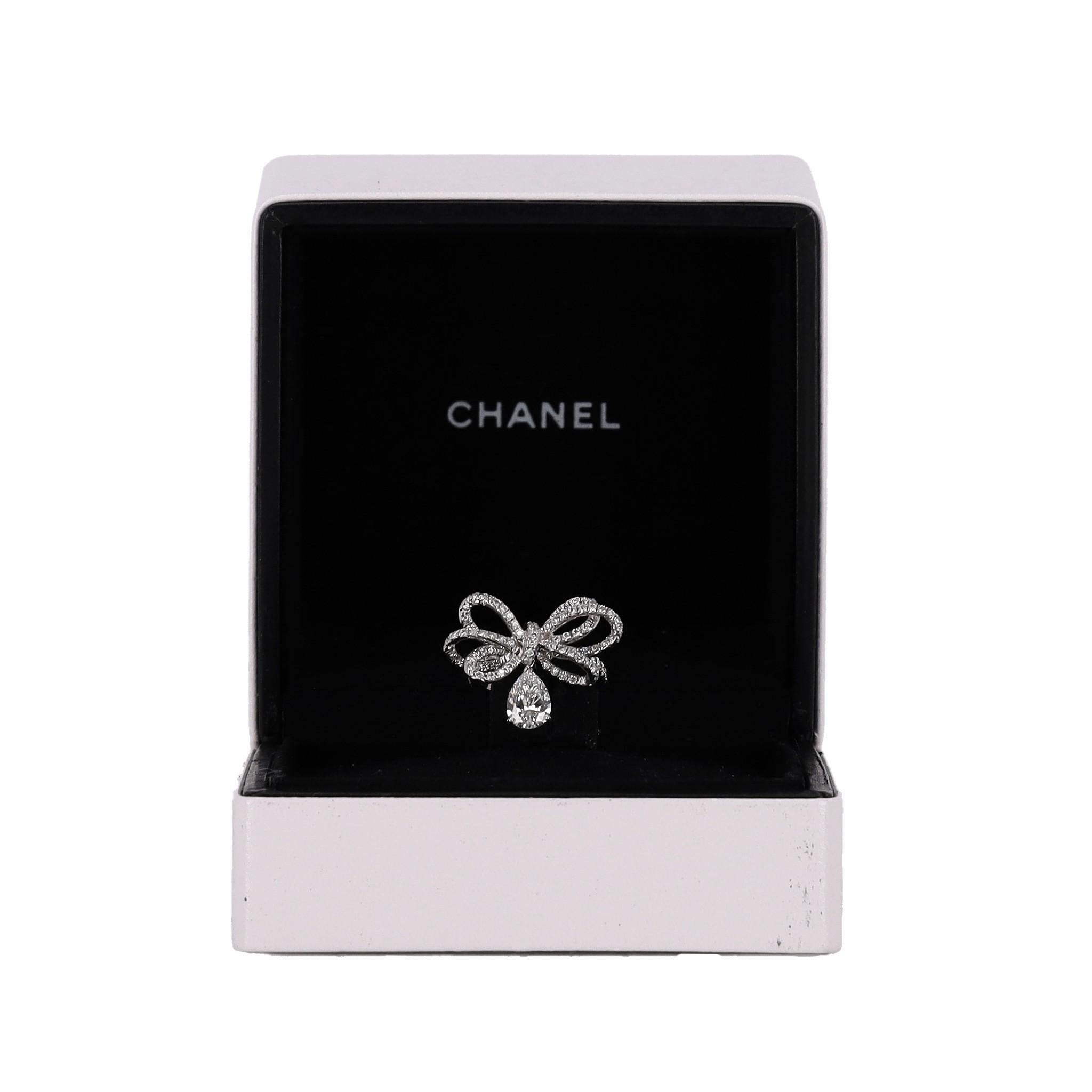 Pear Cut From Chanel High Jewellery Collection - Chanel Boucle Diamant Bow Ring For Sale