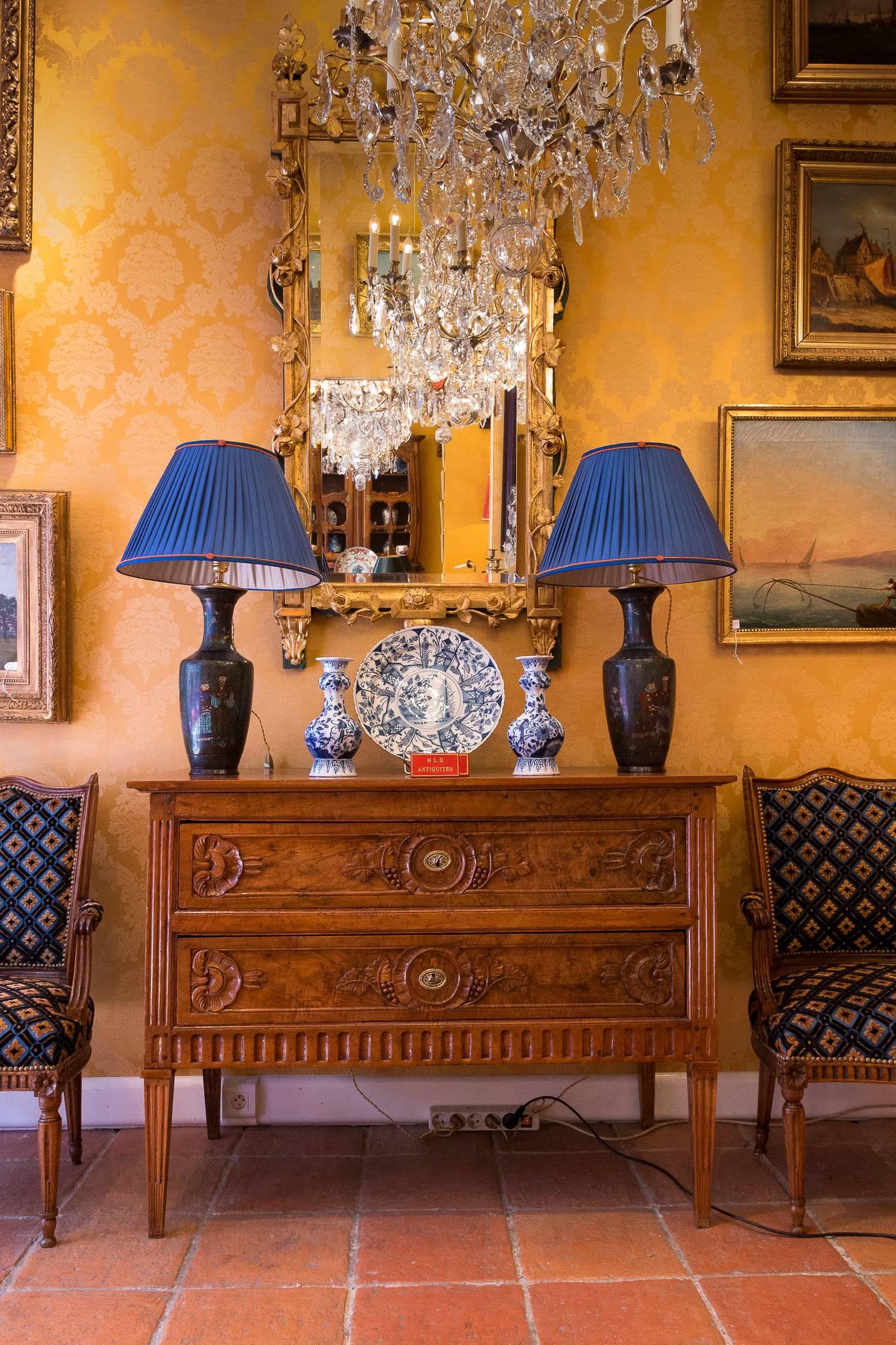 Walnut From Provence Late 18th Century, Louis XVI Period Sauteuse Commode, circa 1780