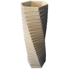Vase Pisa géométrique blanc mat de Rosenthal Studio par Werner Uhl