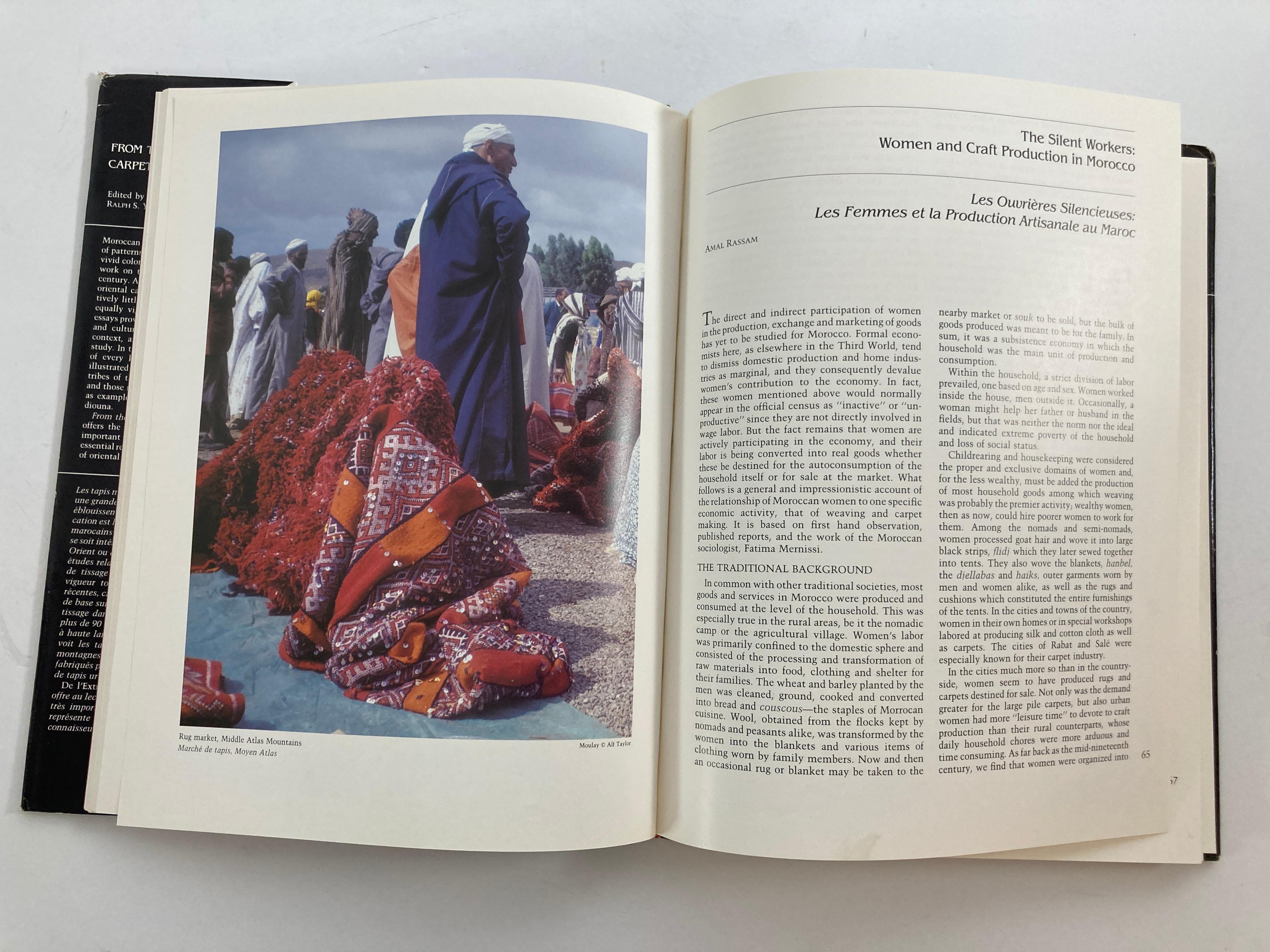 From the Far West Carpets and Textiles of Morocco Hardcover Book In Good Condition For Sale In North Hollywood, CA