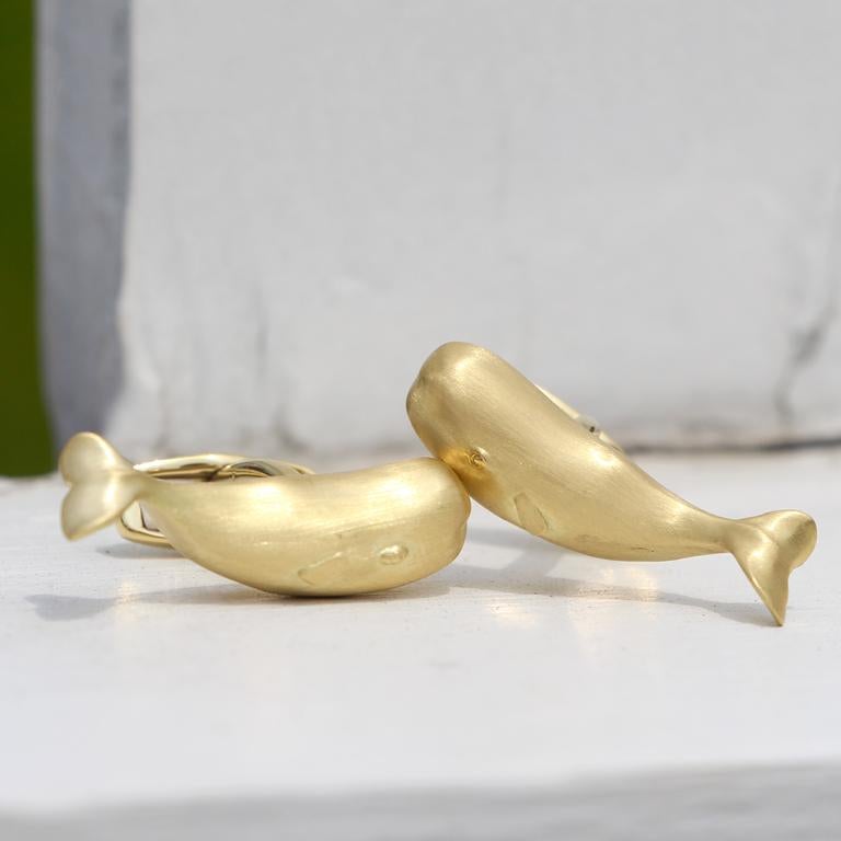 Susan Lister Locke Magnificent Moby Cufflinks in 18 Karat Gold In New Condition In Nantucket, MA