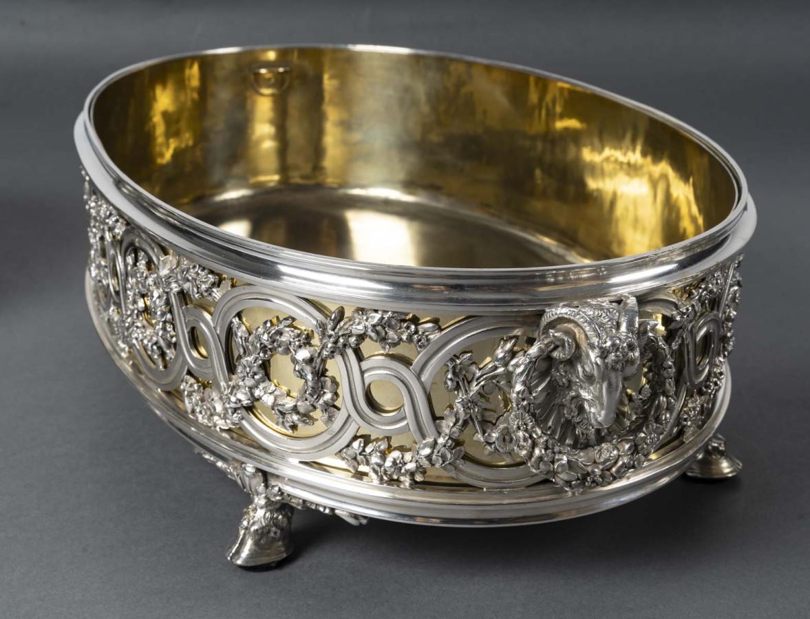 FROMENT-MEURICE Important centre de table en argent massif en trois parties. 19ème siècle en vente 9
