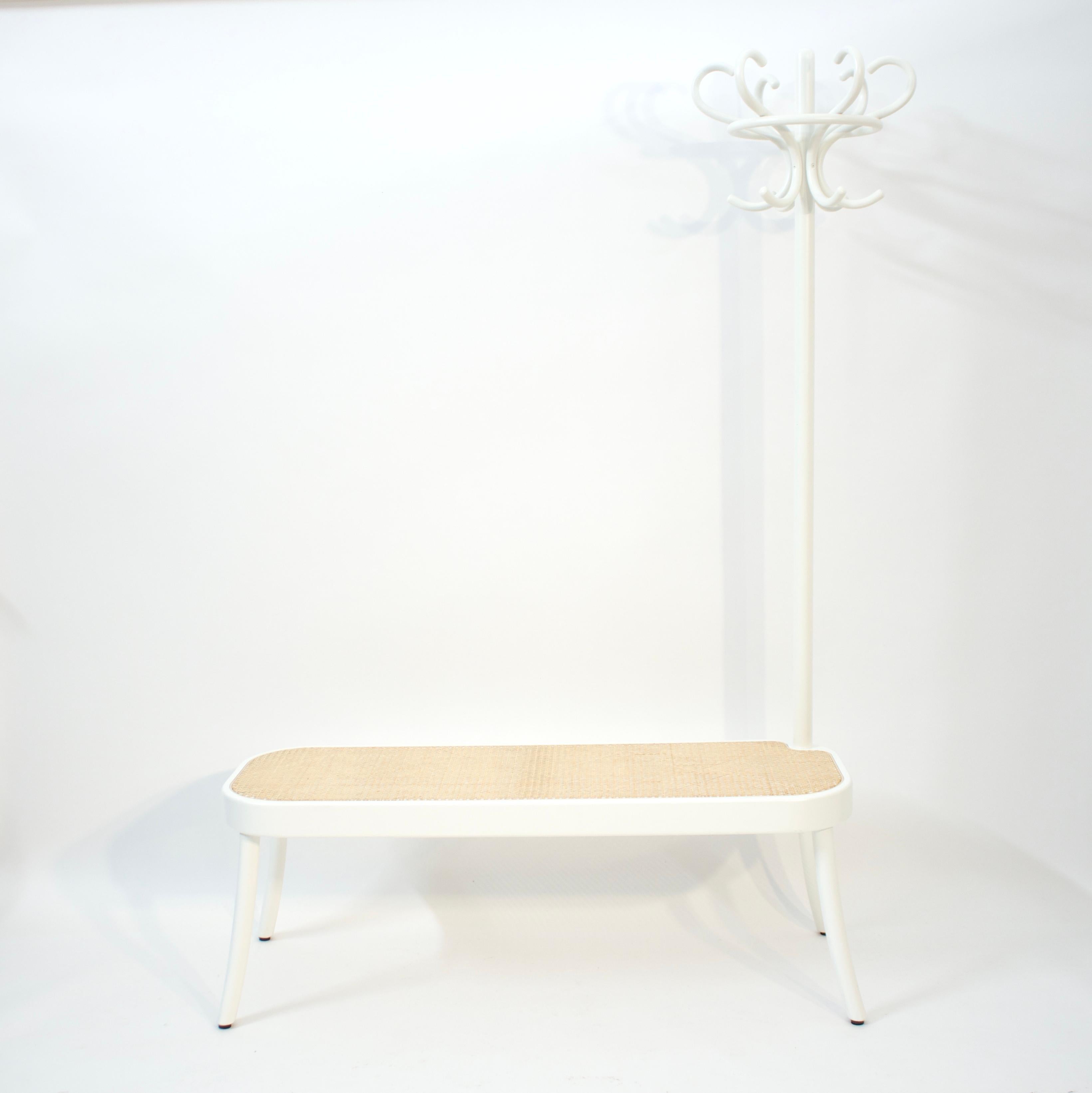 Front, Coat Rack Bench, Gebrüder Thonet, 2015 In Good Condition For Sale In Uppsala, SE