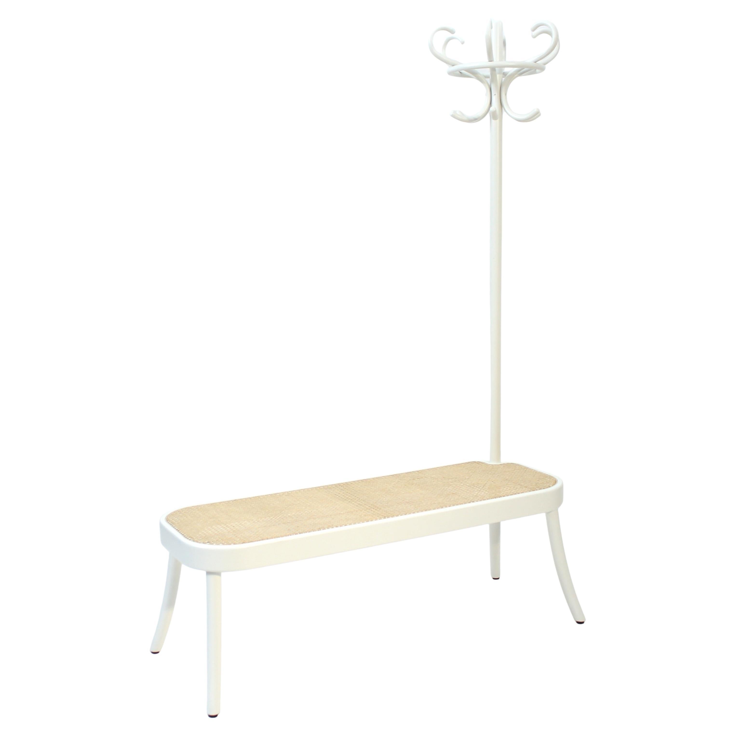 Devant, banc porte-manteau, Gebrüder Thonet, 2015.
