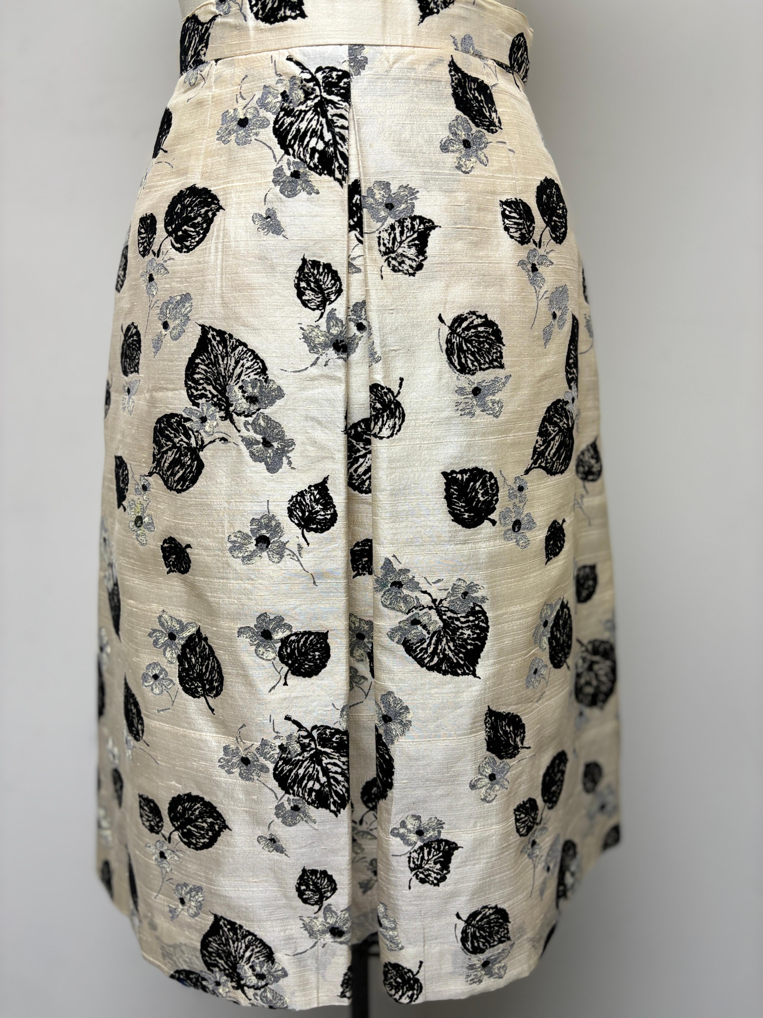 Front Pleat Skirt in Pearl, Black, and Grey, Hand-printed on Shantung In Good Condition For Sale In Los Angeles, CA