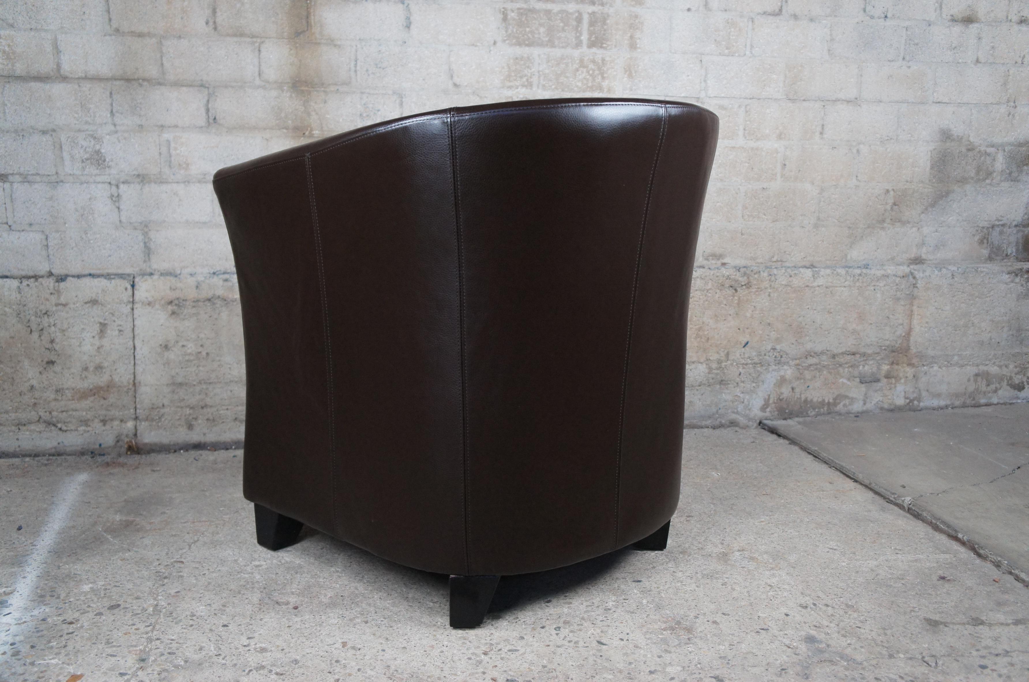 Frontgate Grandin Road Espresso Brown Leather Barrel Back Club Library Arm Chair In Good Condition In Dayton, OH