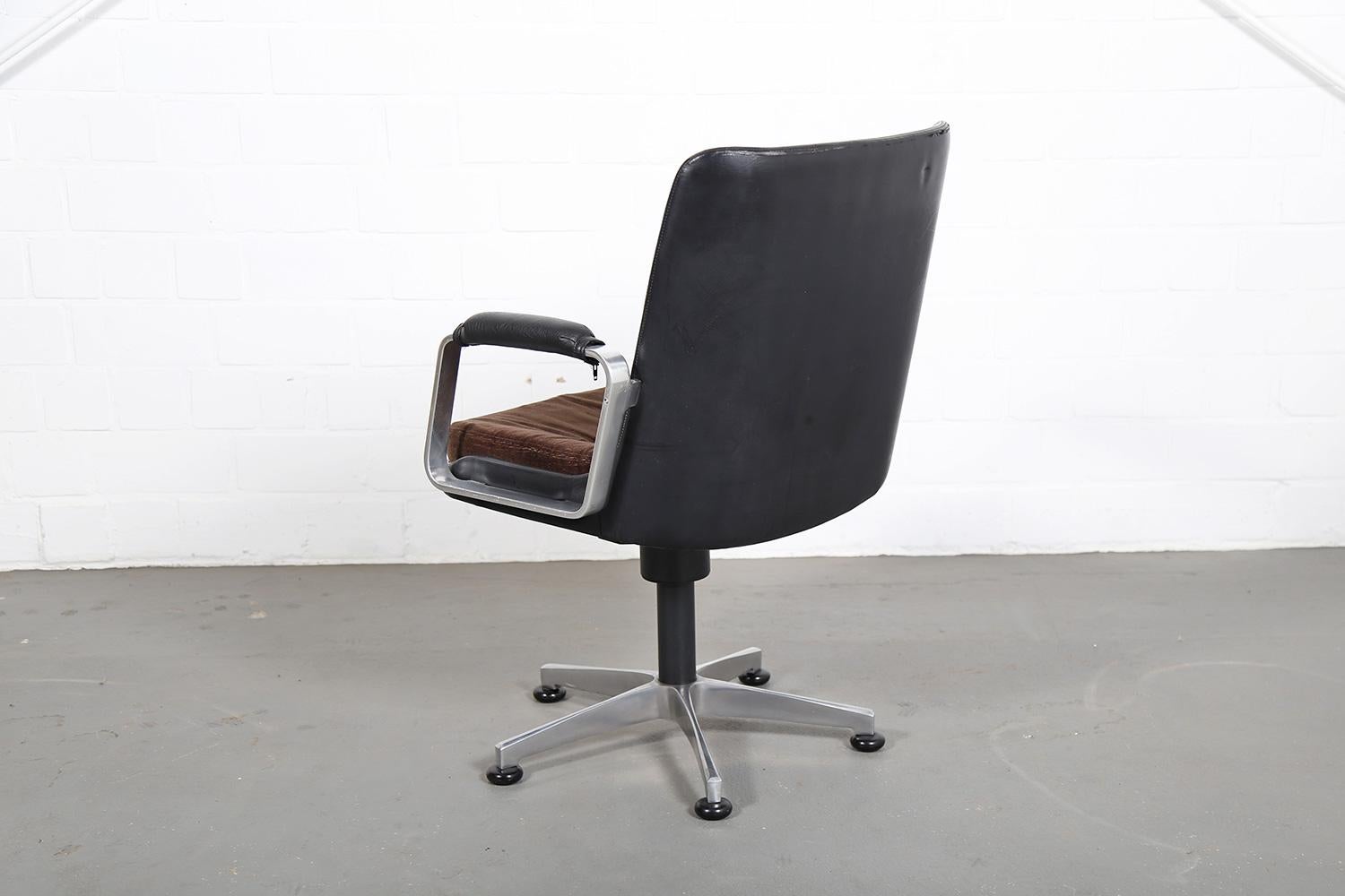 Chaise de bureau Fröscher en cuir Ib Kofod-Larsen 'Attr. Elizabeth Danish Design en vente 2