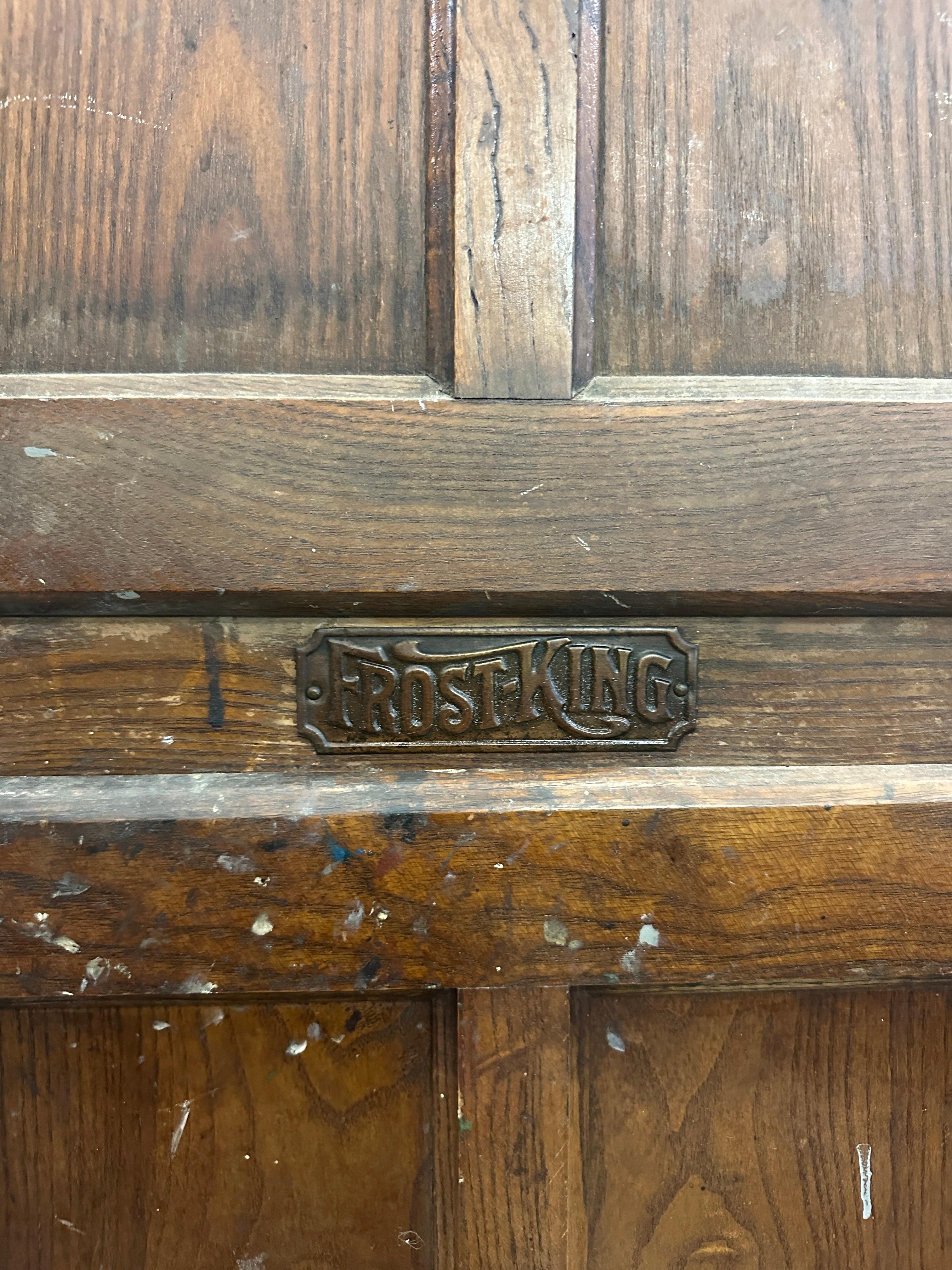 Frost King Early 20th Century Ice Box In Fair Condition For Sale In Alpha, NJ