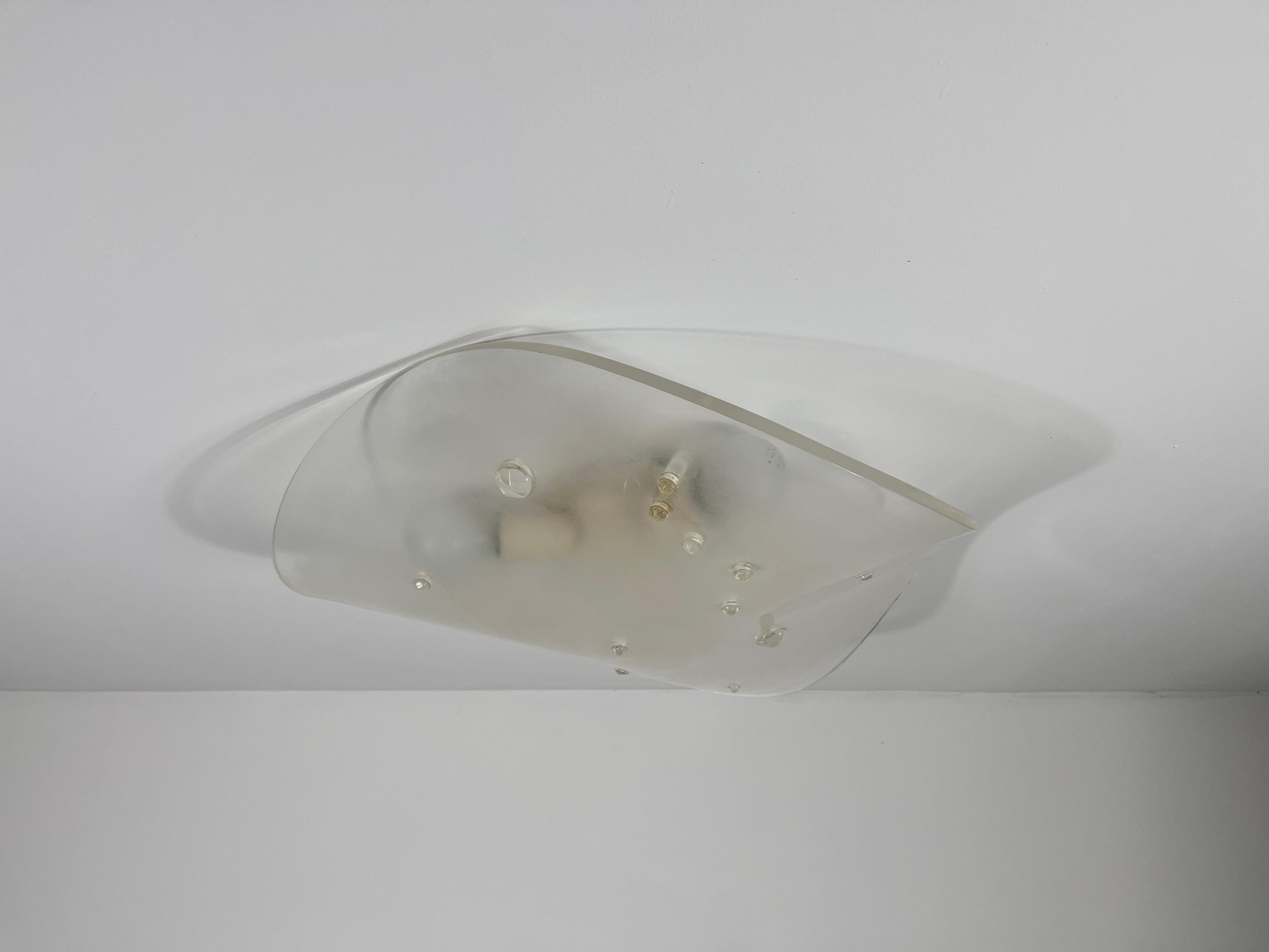 Frosted Acrylic Glass Wall Lamp or Flush Mount, Italy, 1960s For Sale 1