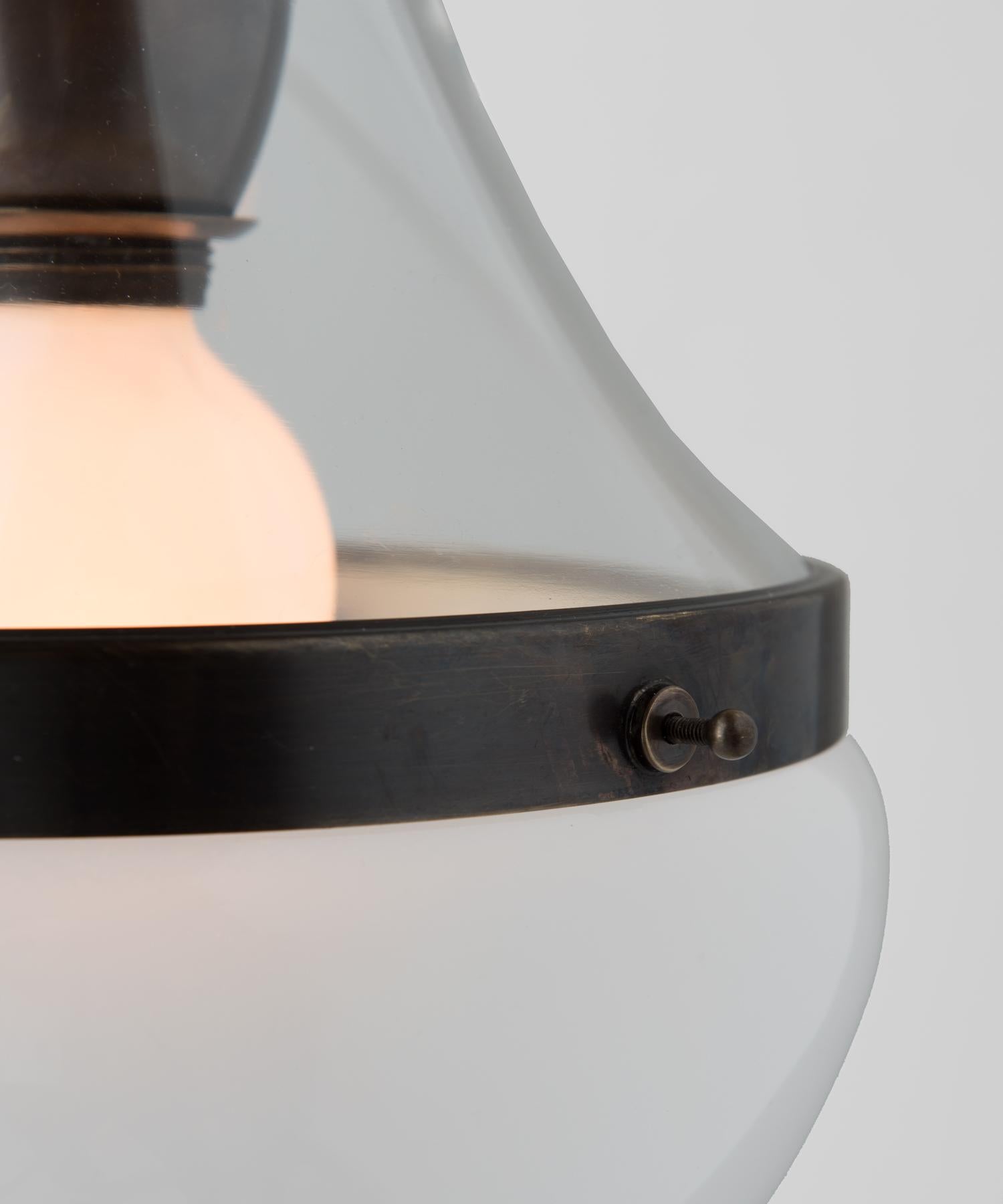 Dépoli Lampe à suspension en verre dépoli transparent, fabriquée en Italie en vente