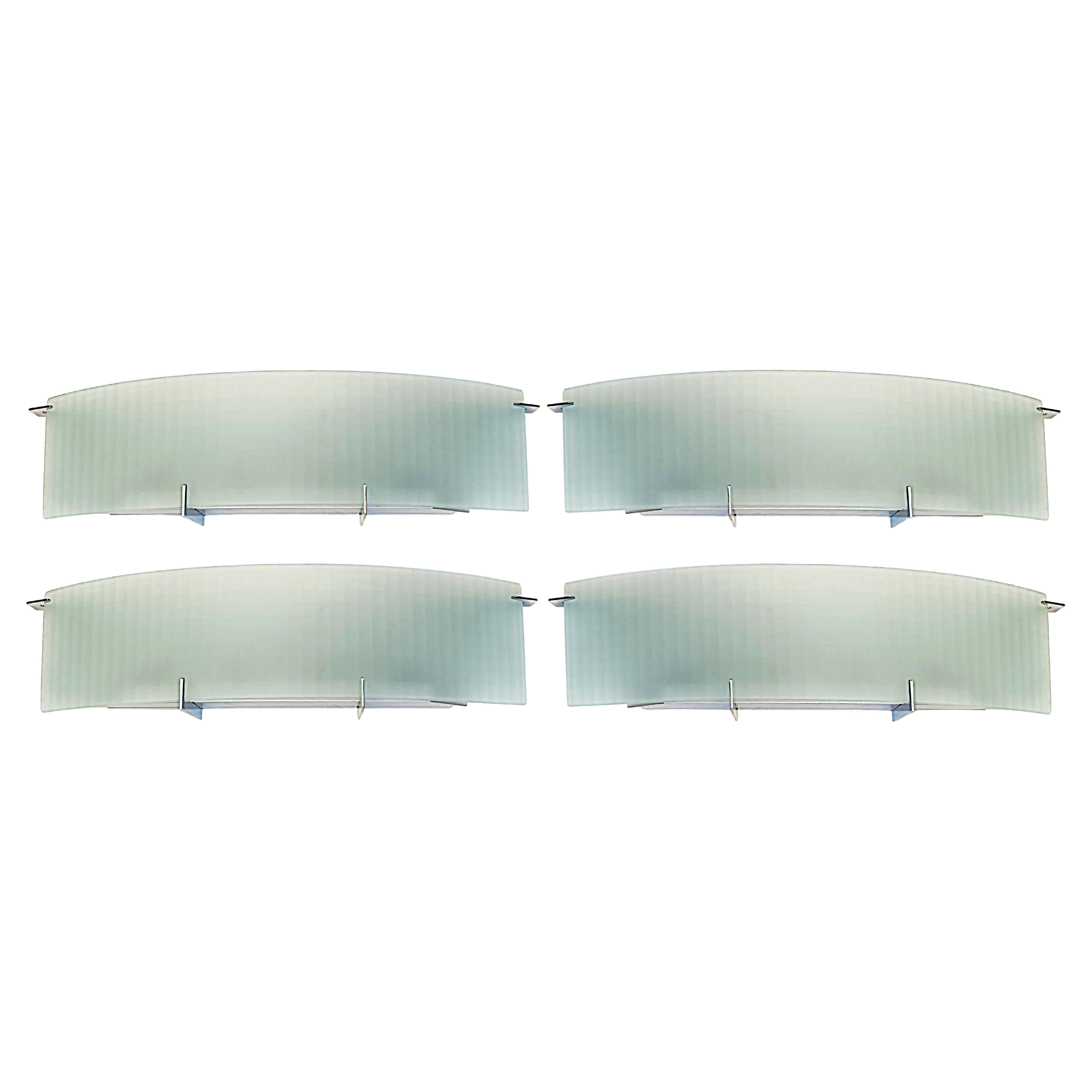 Applique da parete in vetro curvo smerigliato, due coppie disponibili