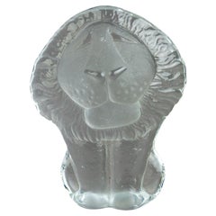 Frosted Glass Intaglio Paperweight Sculpture of a Lion 