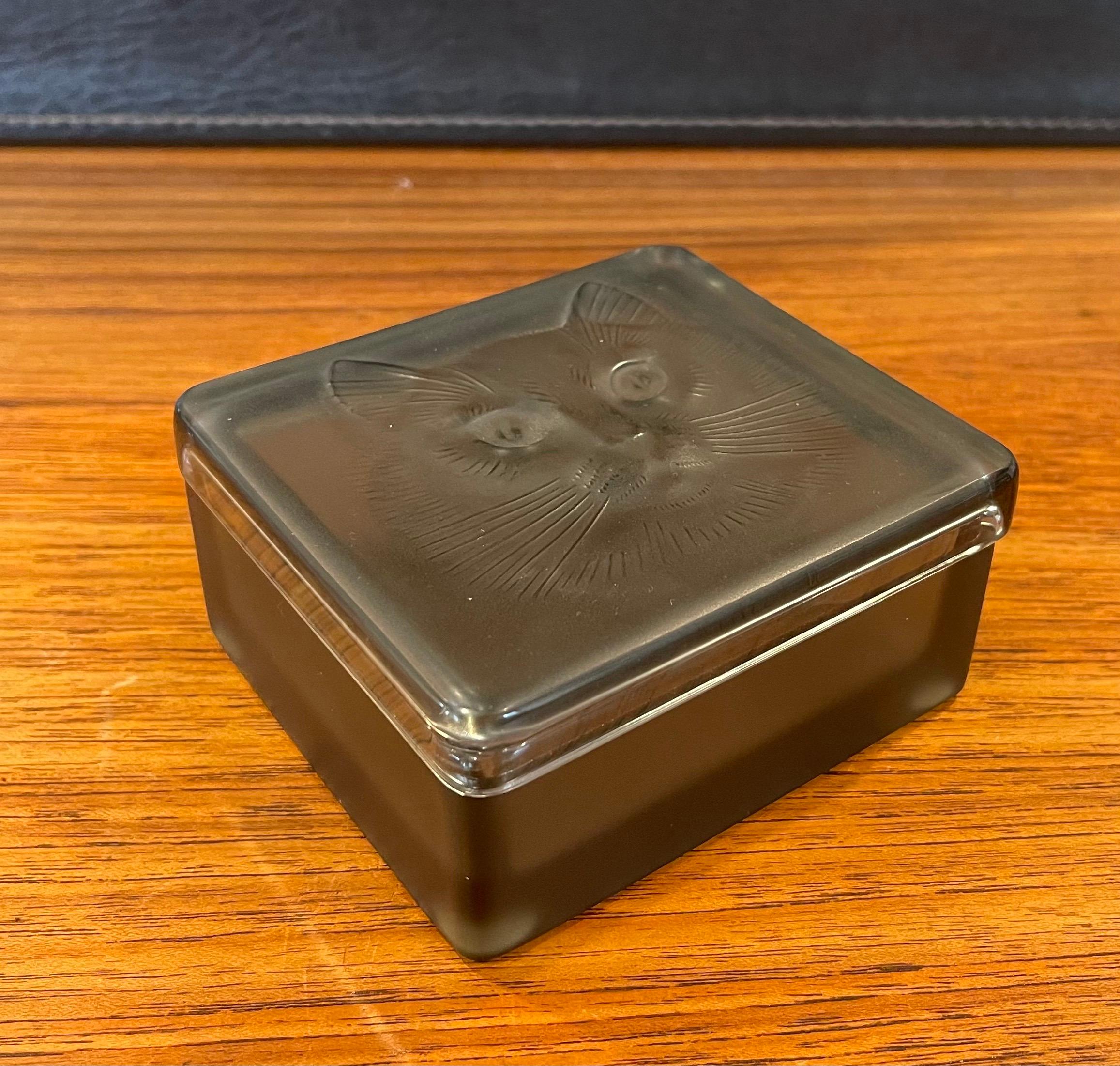 Frosted Grey Crystal Lidded Box by Lalique of France In Good Condition In San Diego, CA
