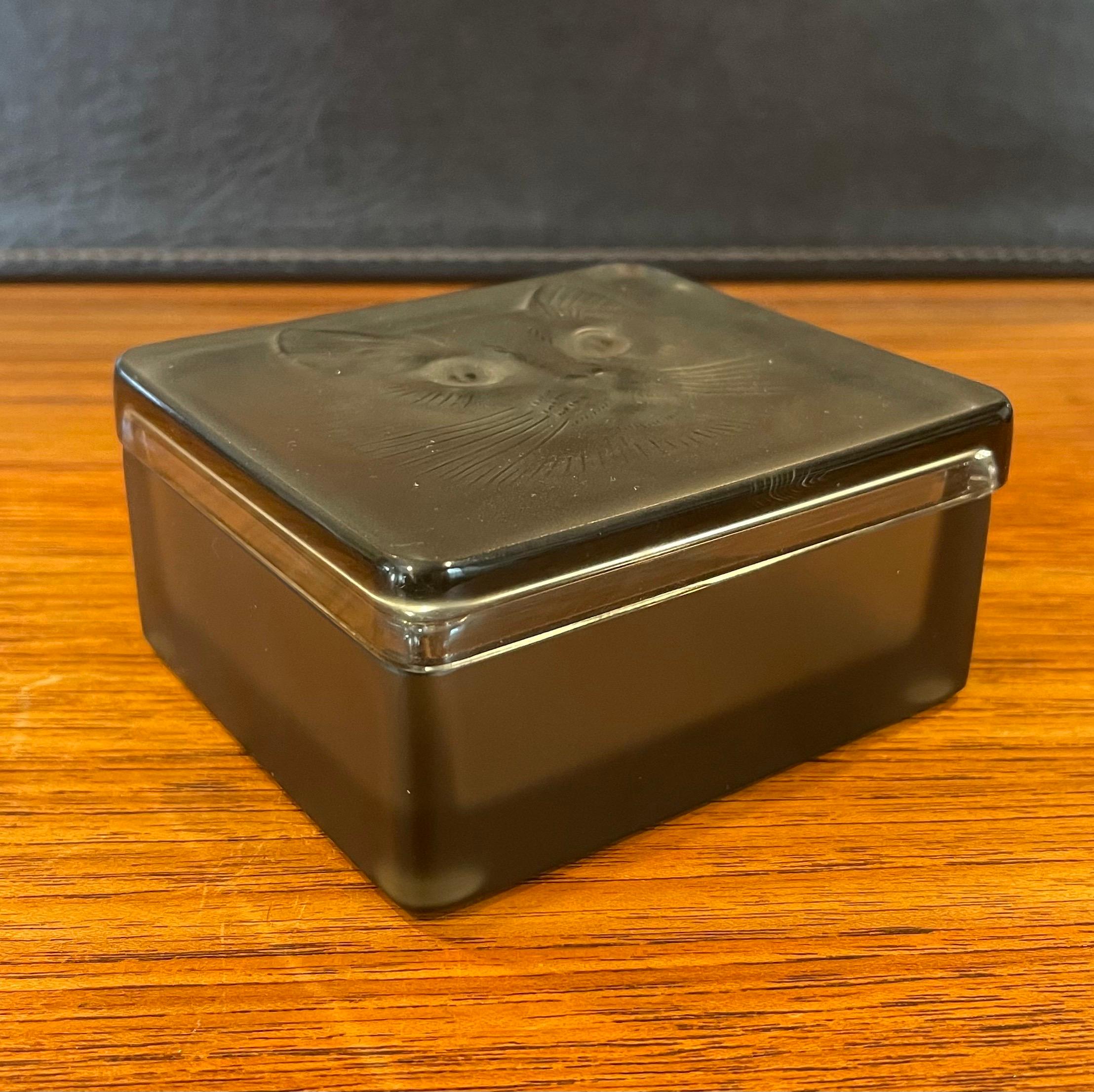 Frosted Grey Crystal Lidded Box by Lalique of France In Good Condition In San Diego, CA